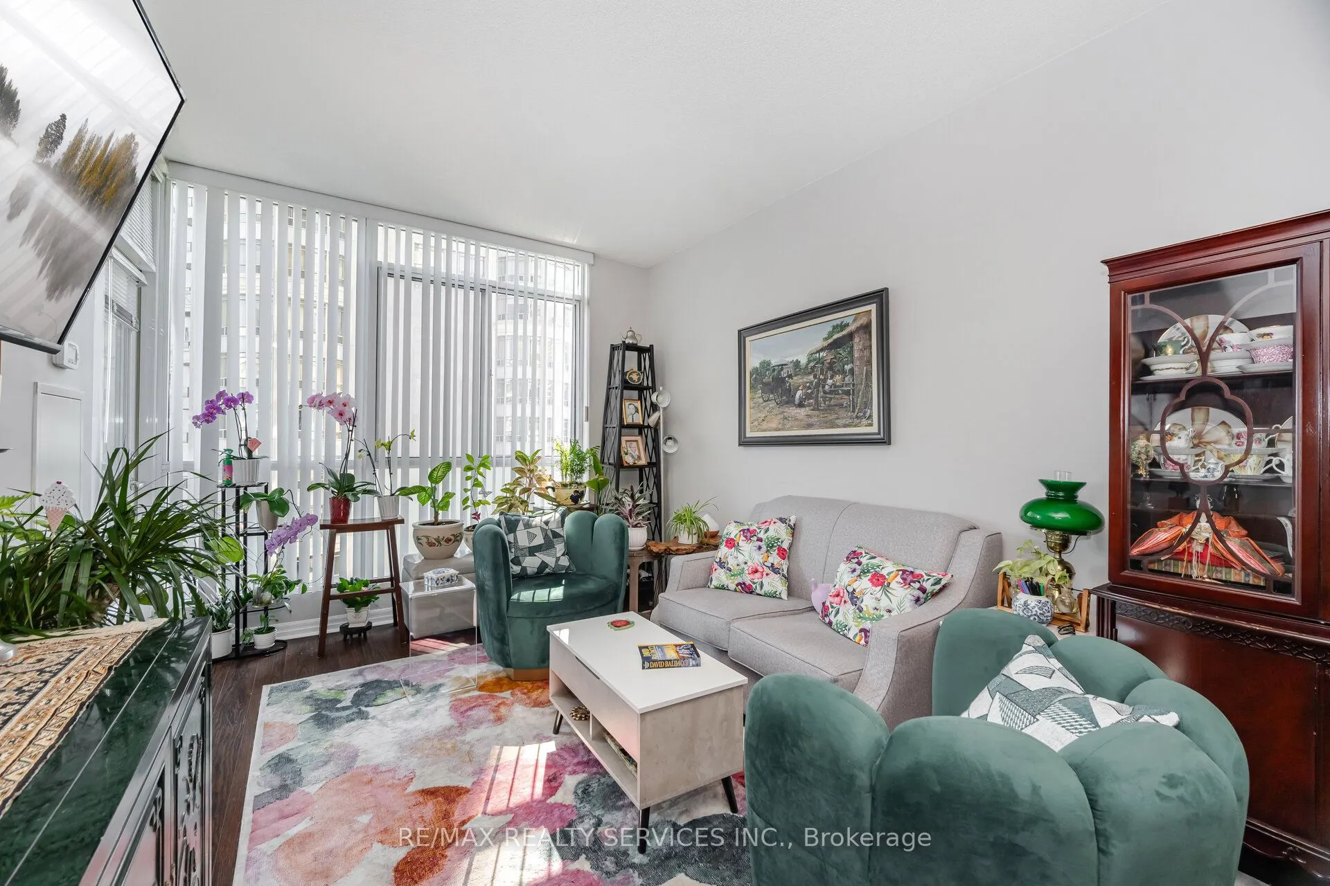 225 Webb Drive, #810