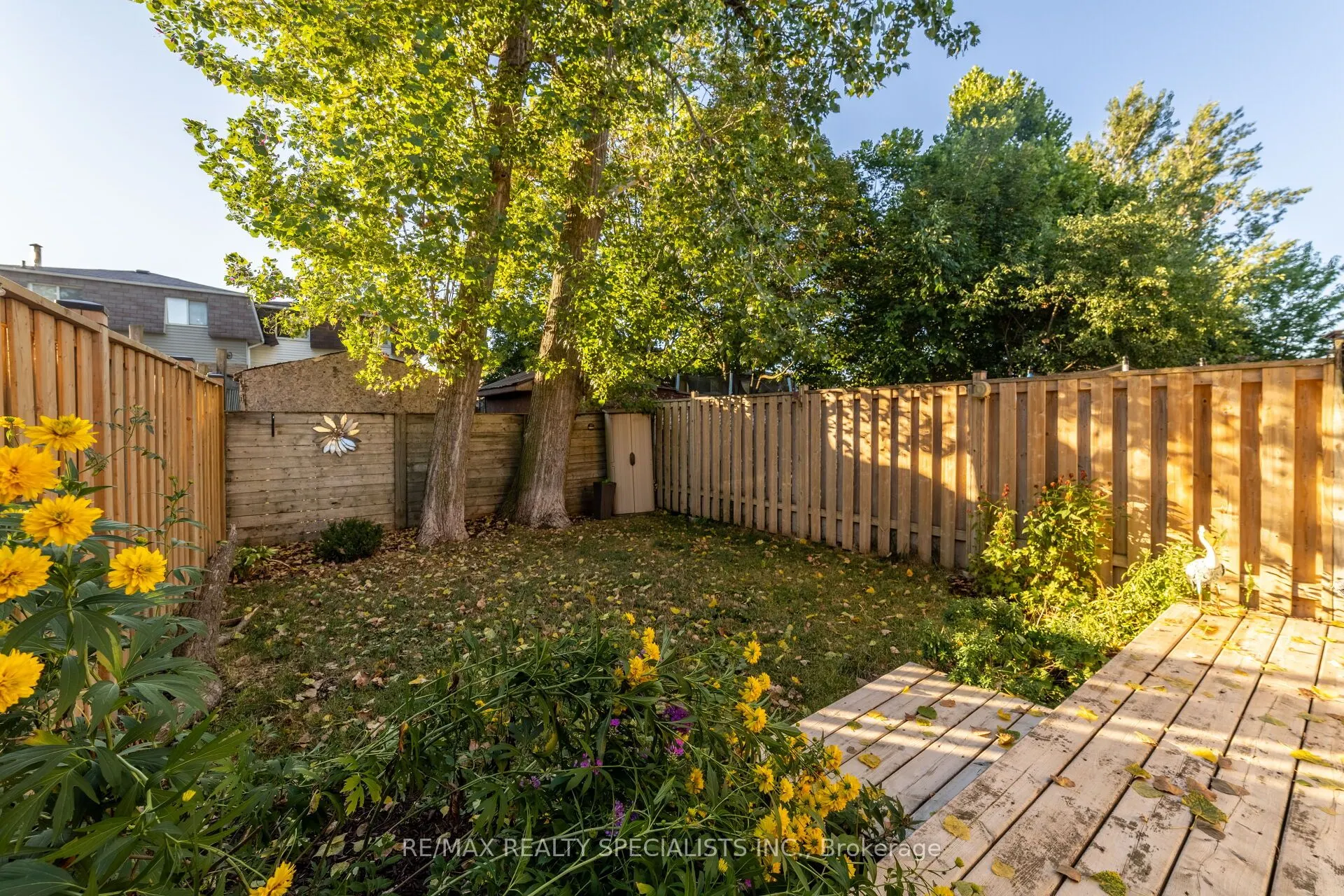 60 Karen Court N