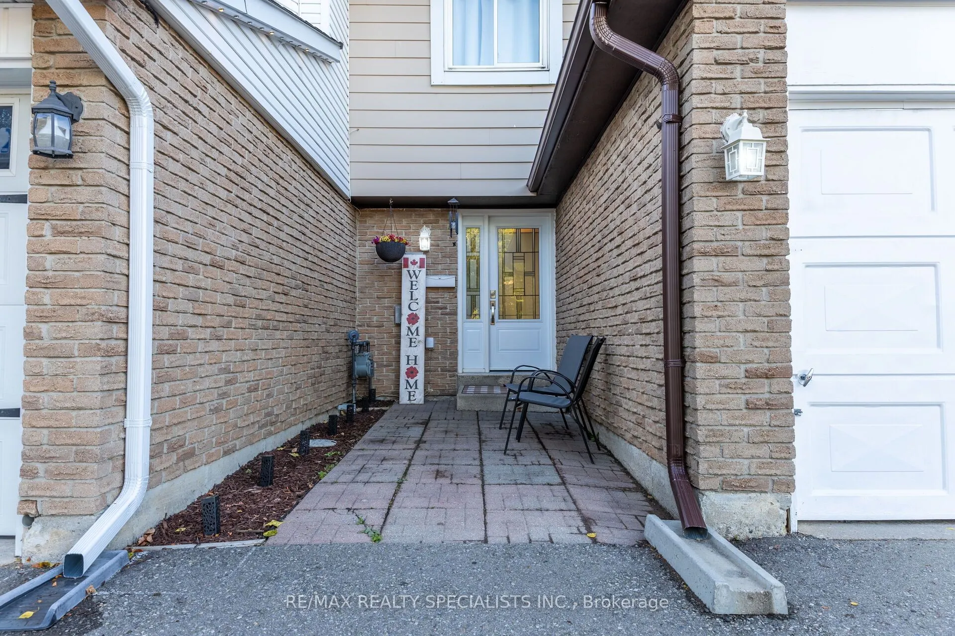 60 Karen Court N