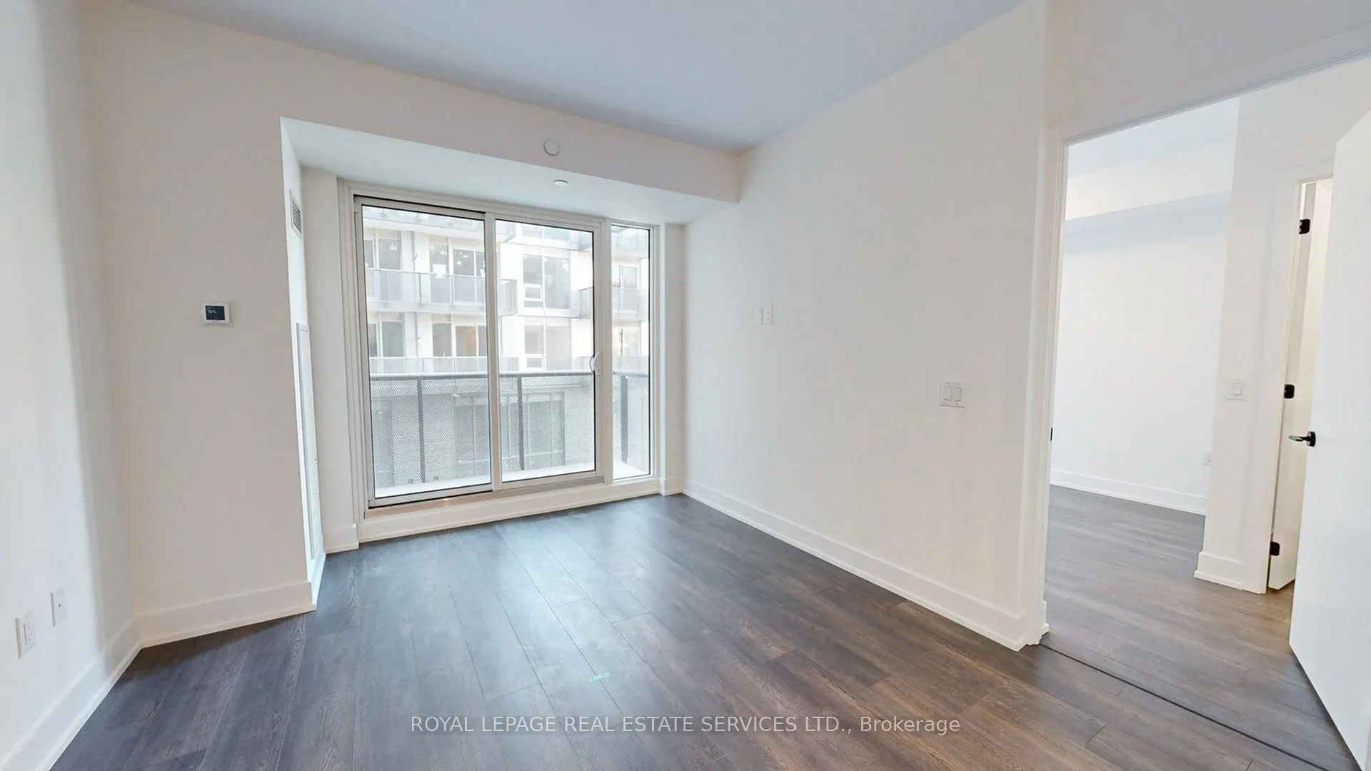 2450 Old Bronte Road, #202