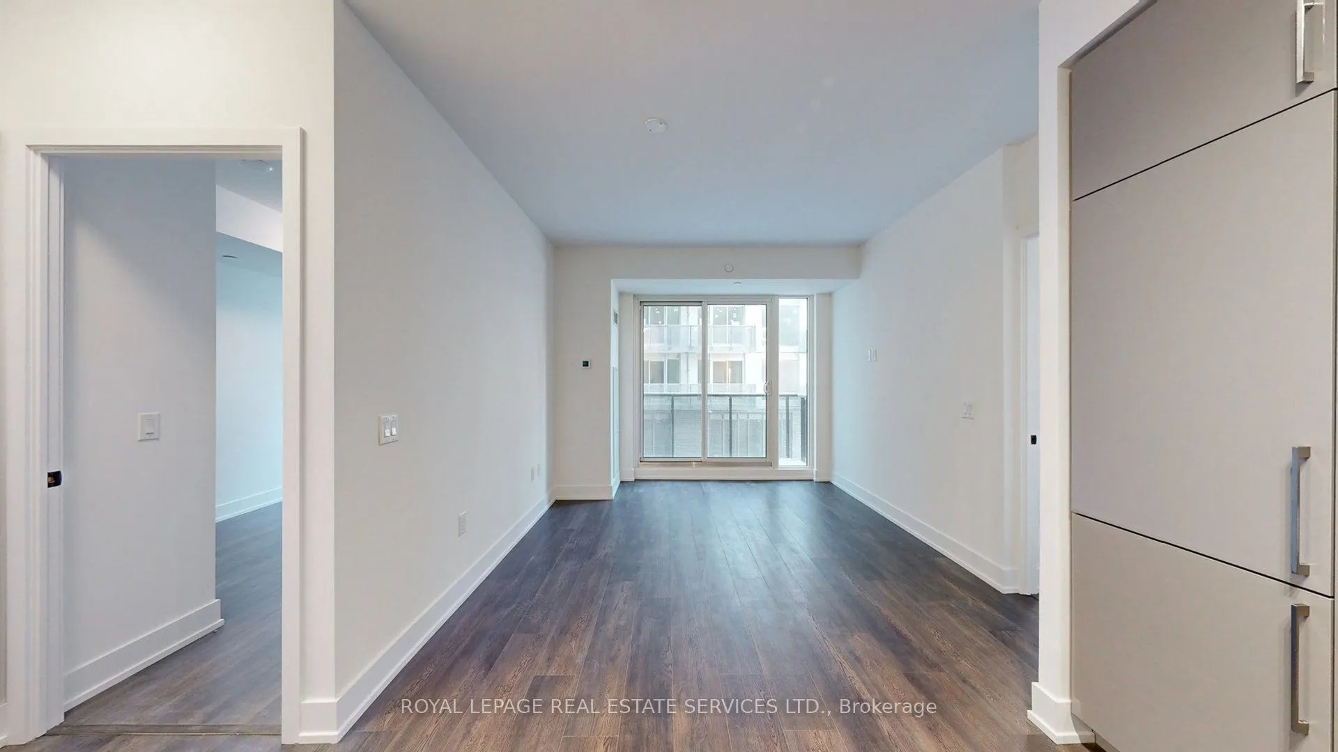 2450 Old Bronte Road, #202