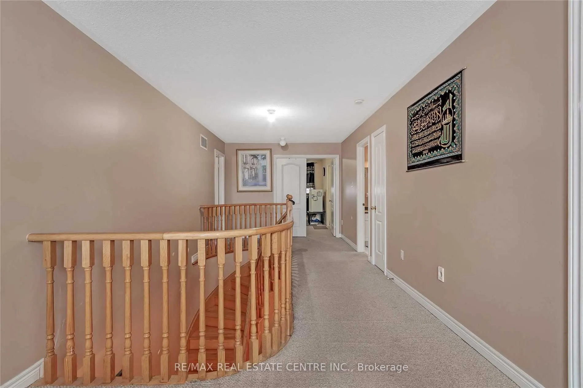 21 Sprucelands Avenue