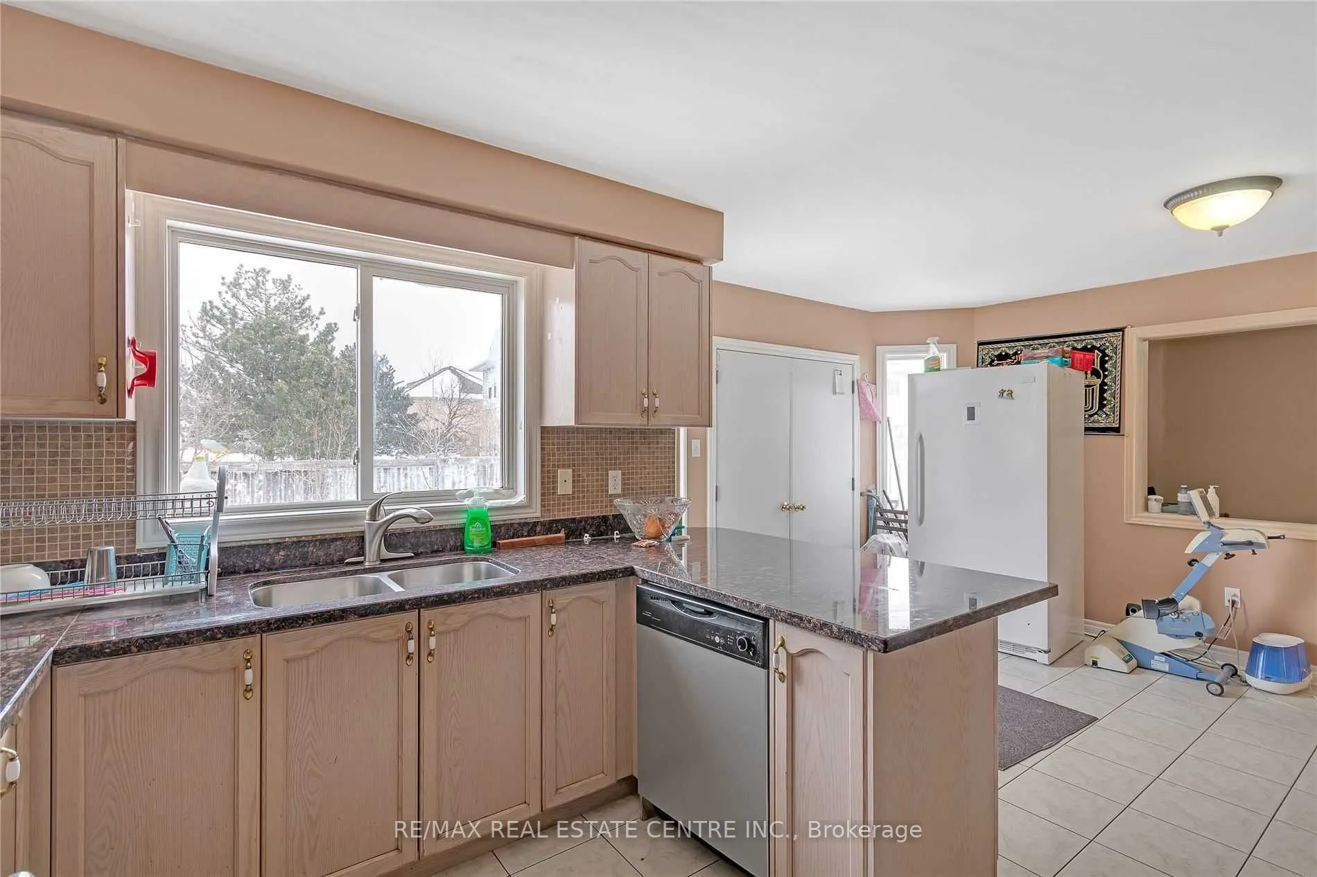 21 Sprucelands Avenue
