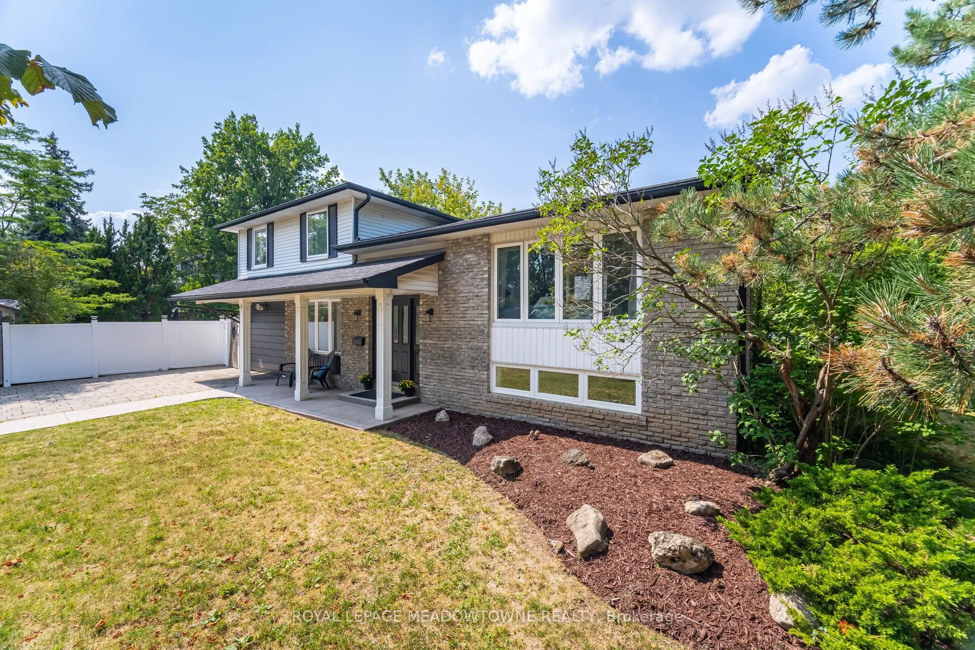 653 Joyce Boulevard
