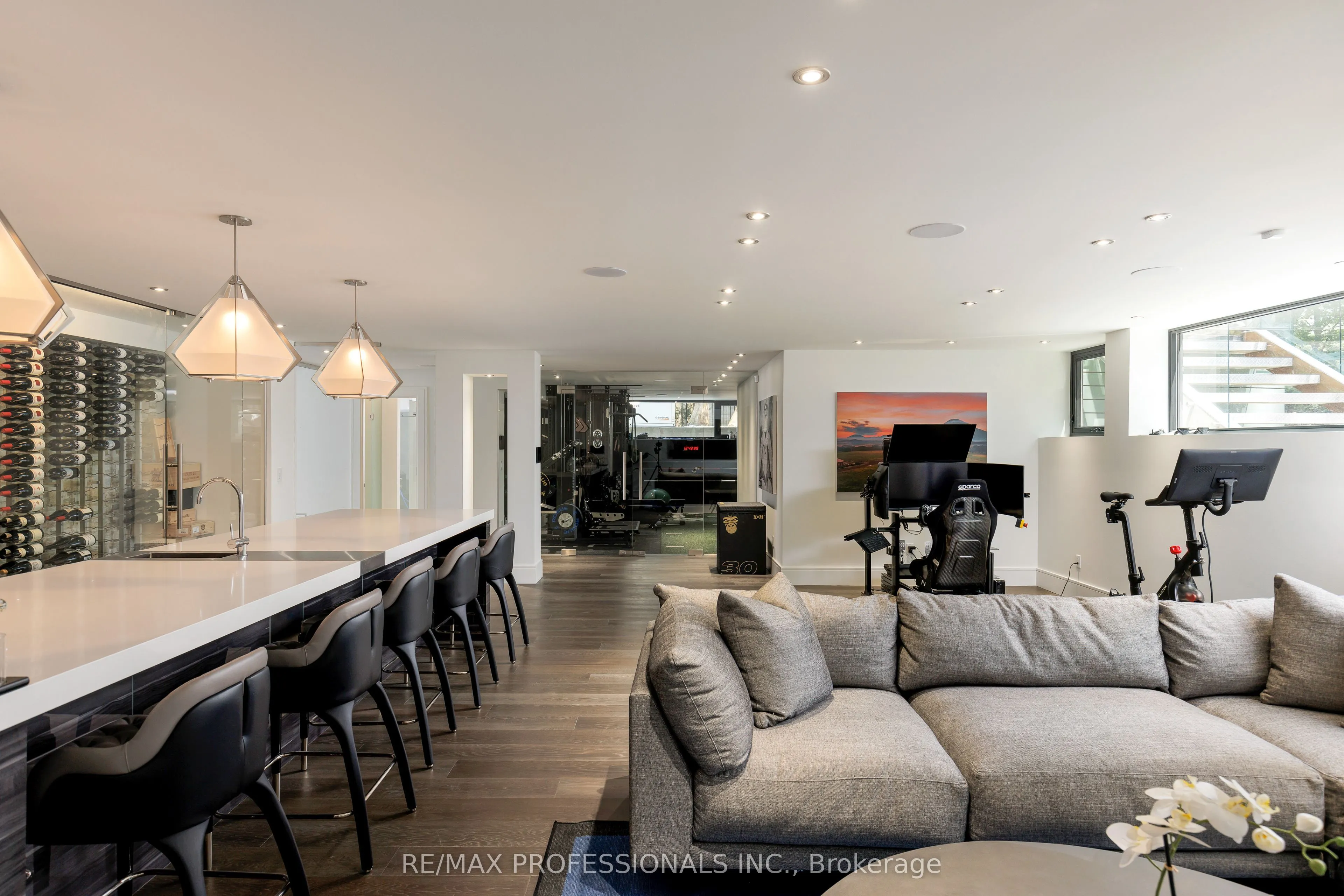 7 Ashley Park Road