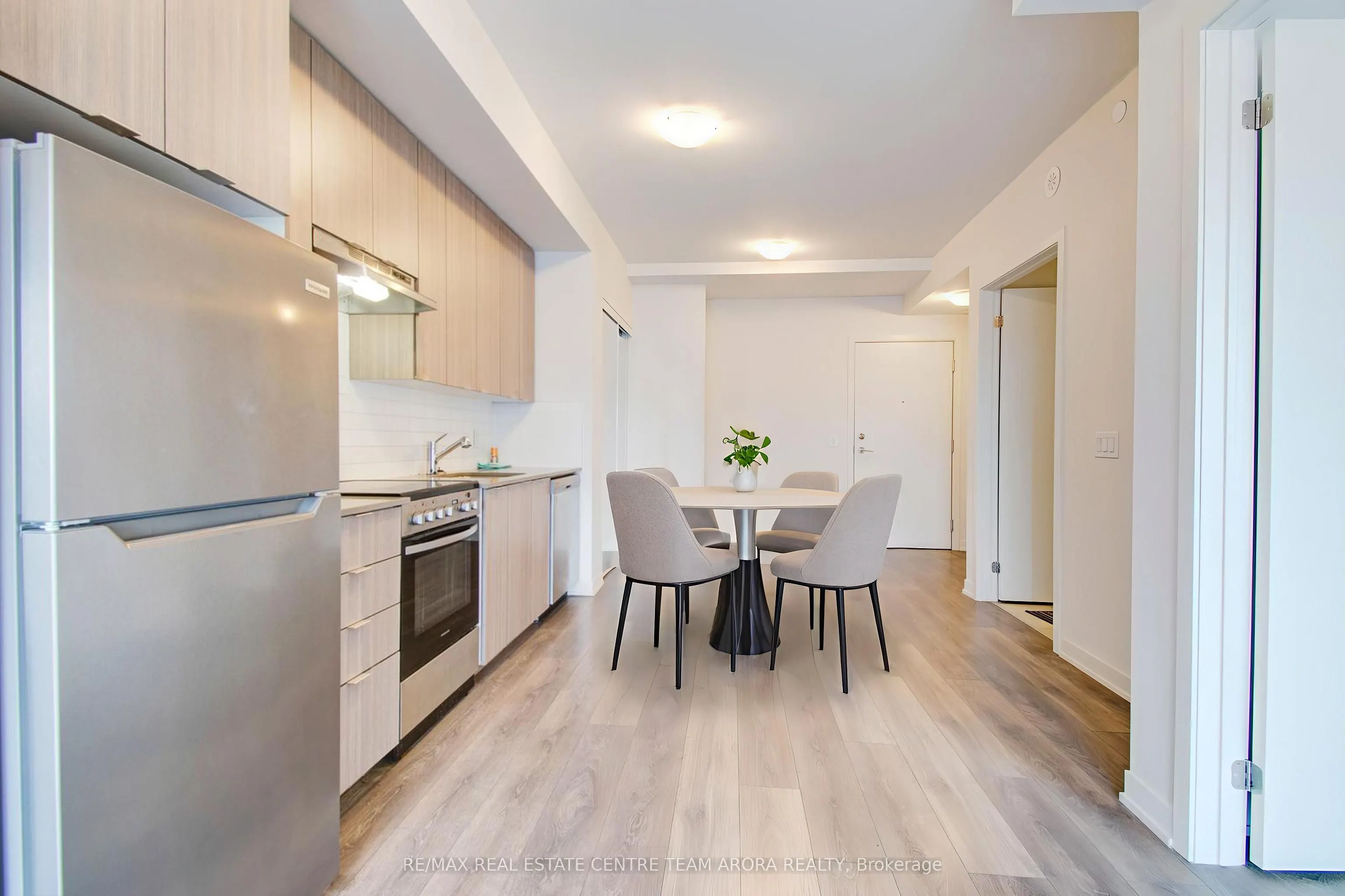 58 Sky Harbour Drive, #417