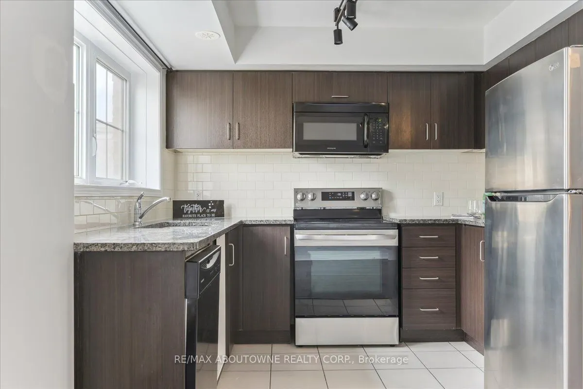 2441 Greenwich Road, #121