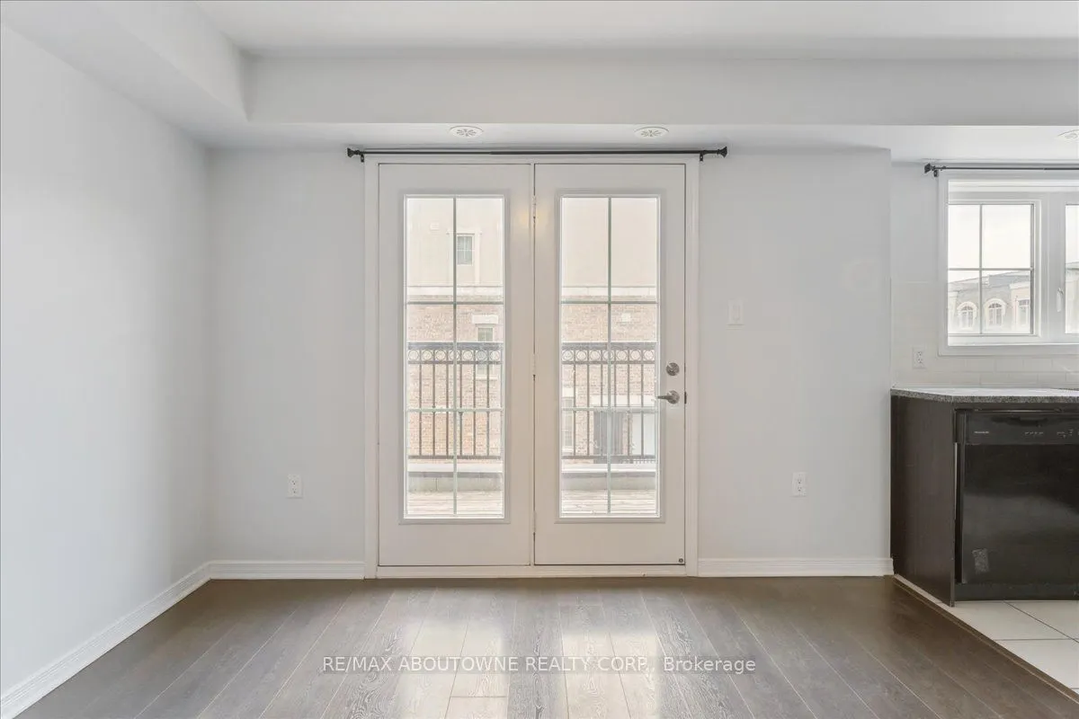 2441 Greenwich Road, #121