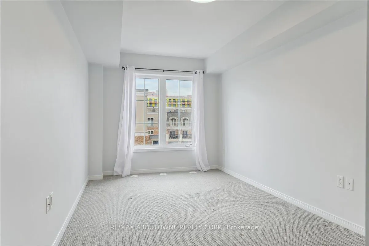 2441 Greenwich Road, #121