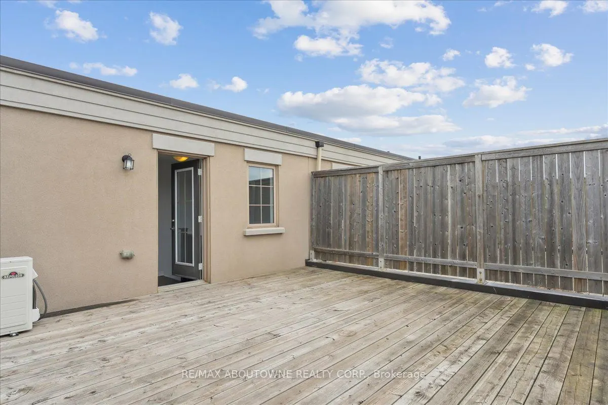 2441 Greenwich Road, #121