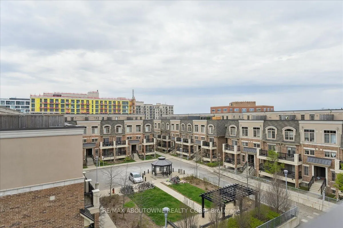 2441 Greenwich Road, #121
