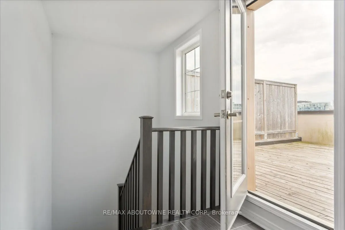 2441 Greenwich Road, #121