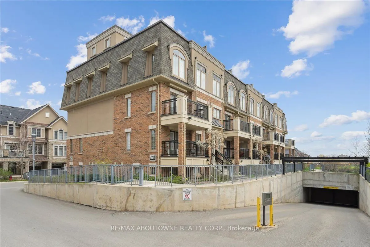 2441 Greenwich Road, #121