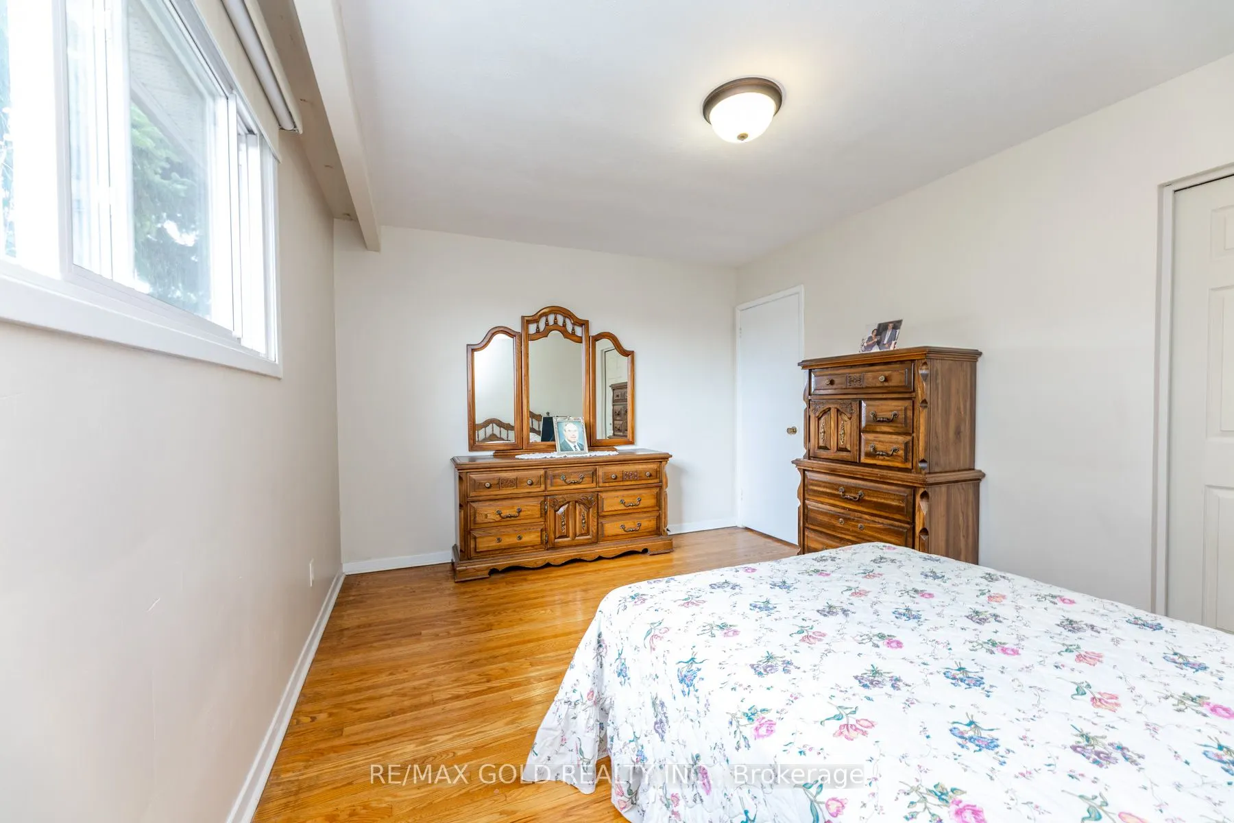 3289 Twilight Road