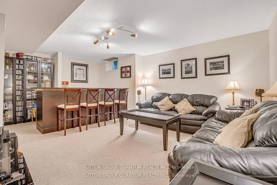 5 Riverstone Drive