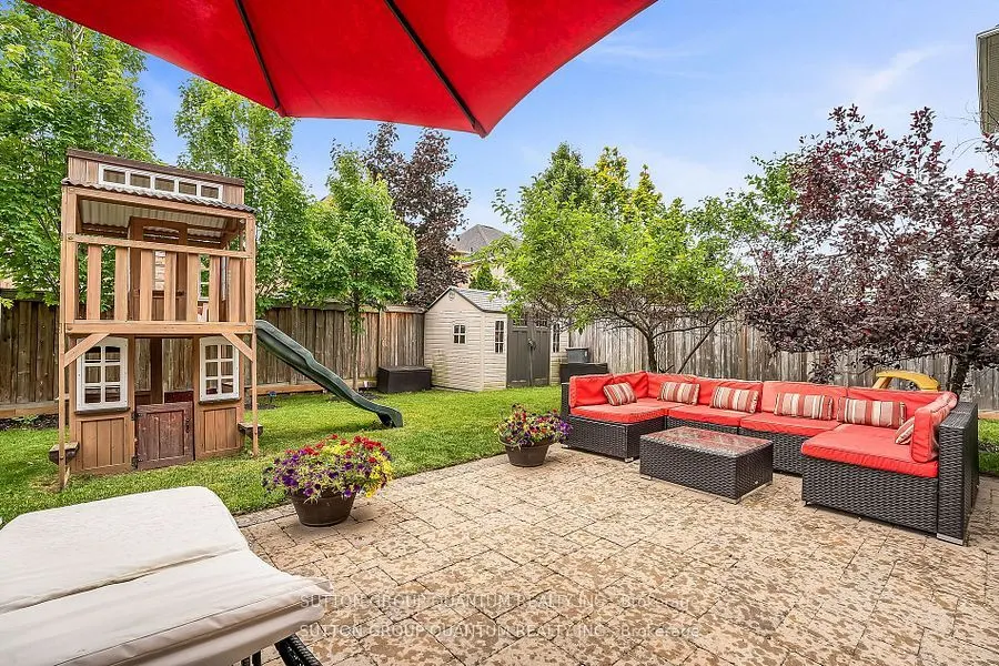 5 Riverstone Drive