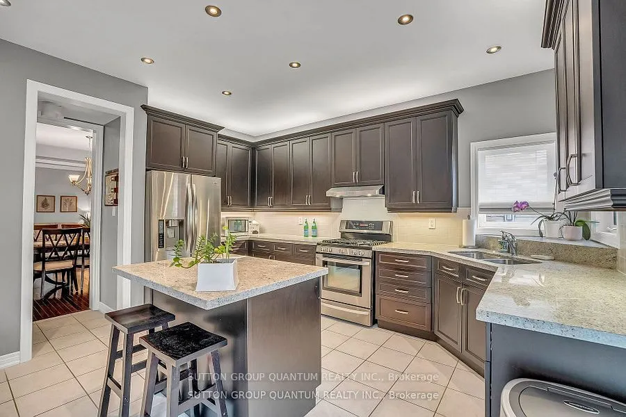 5 Riverstone Drive