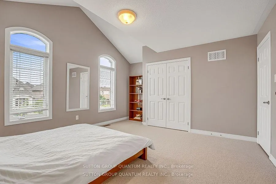 5 Riverstone Drive