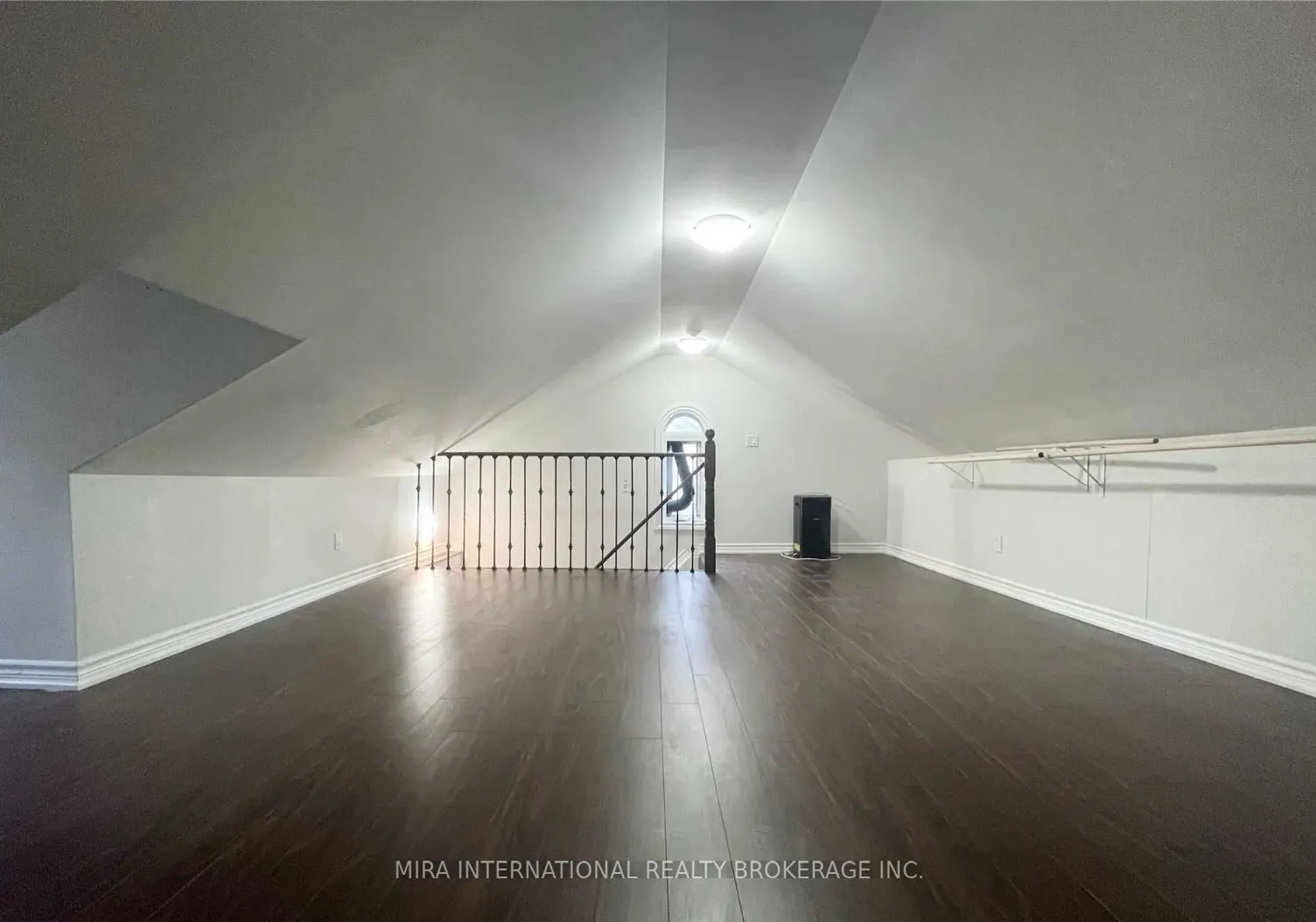 70 Melbourne Avenue, #201