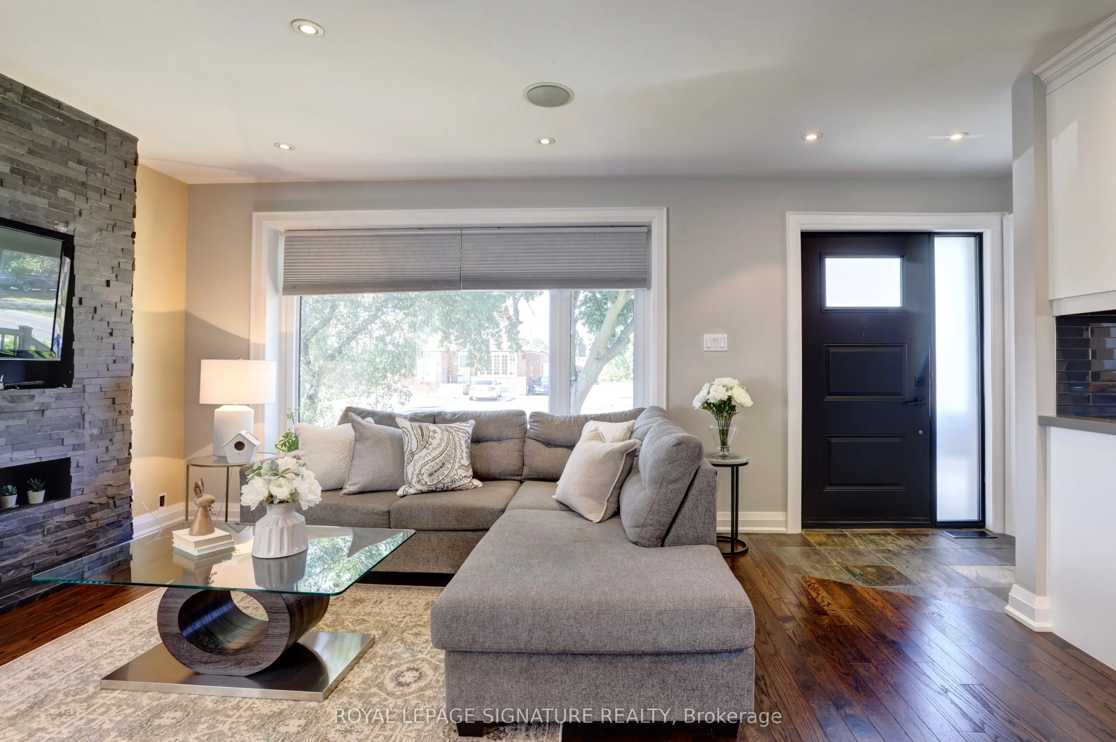 21 Harper Road