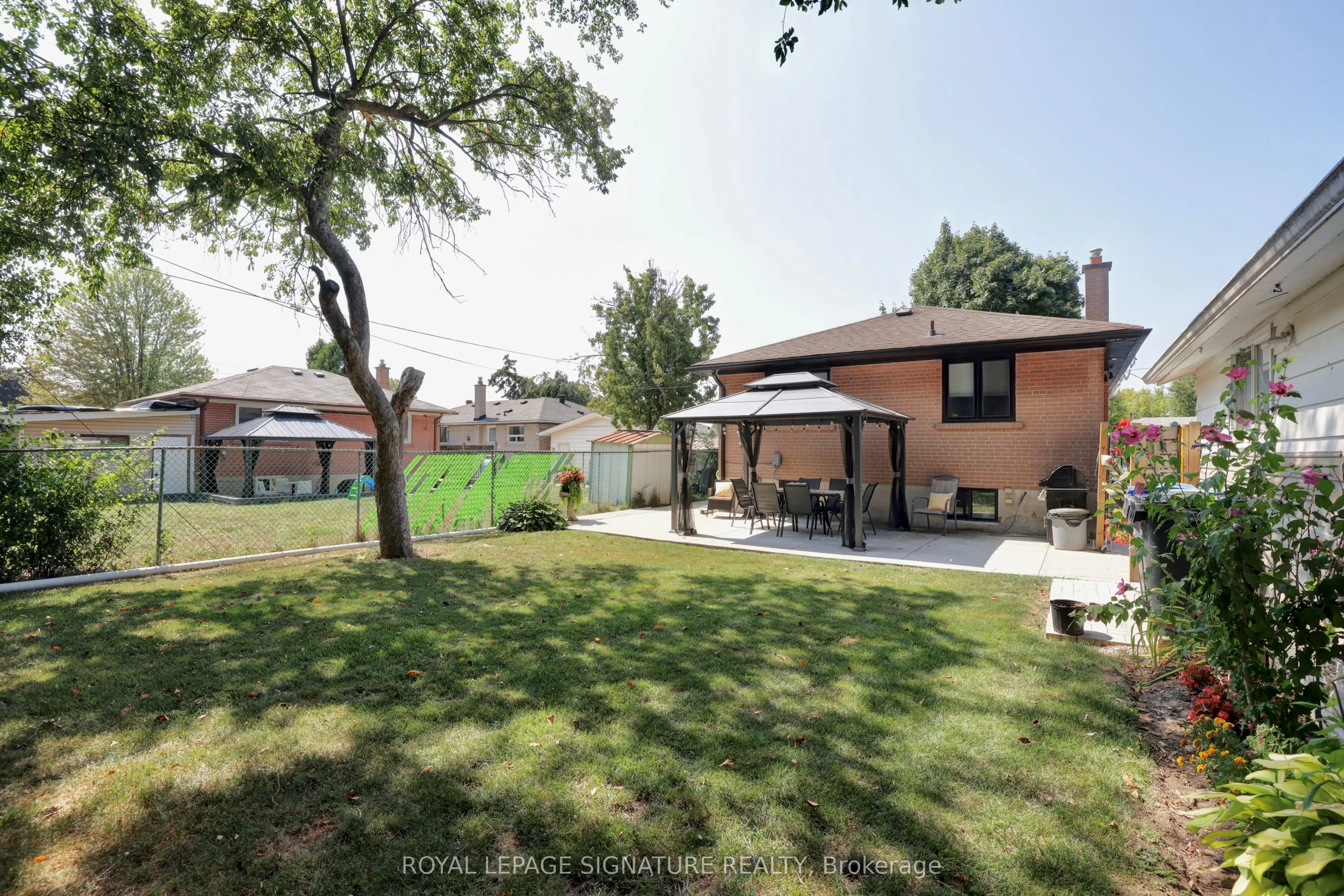 21 Harper Road