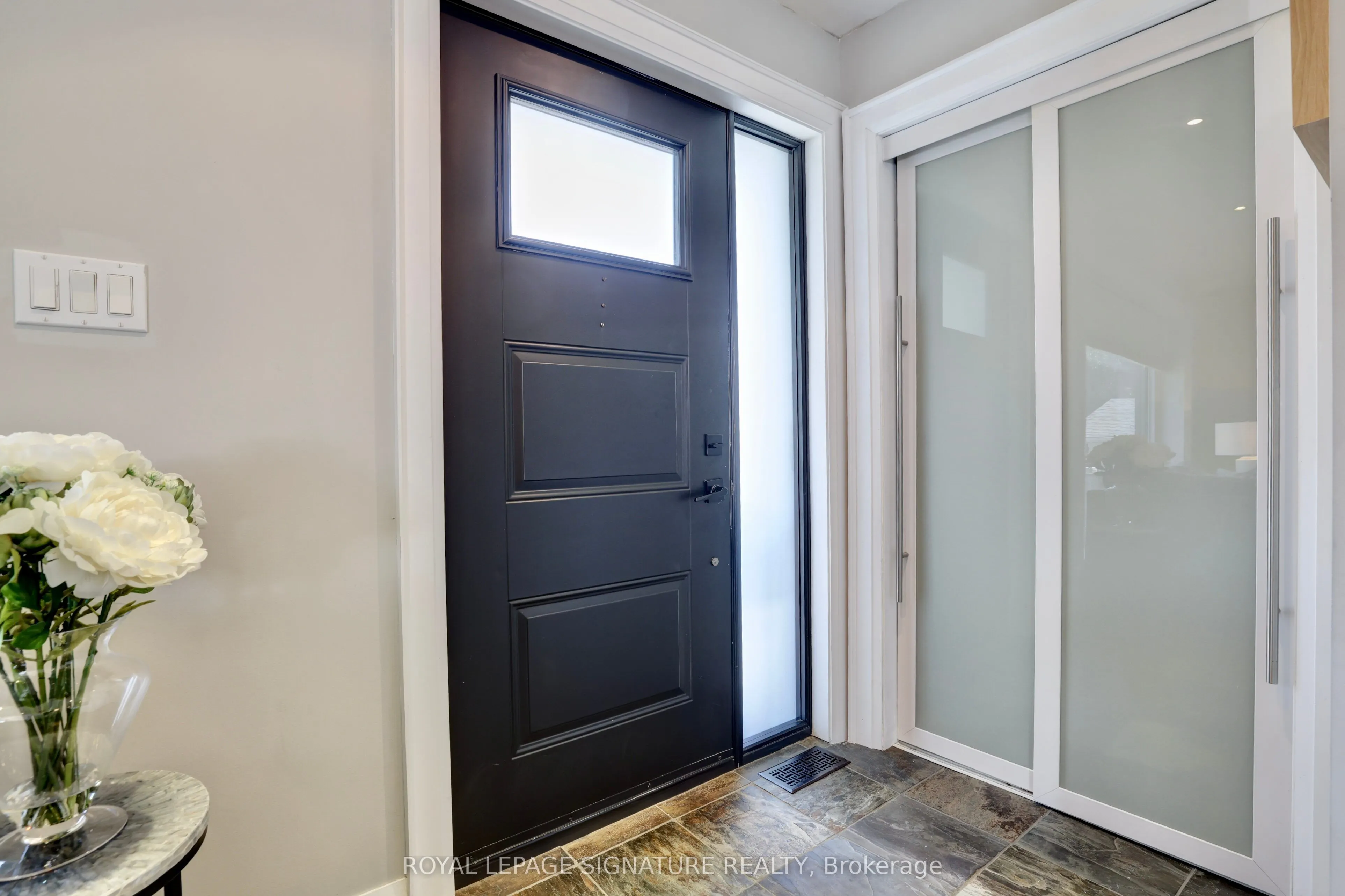 21 Harper Road