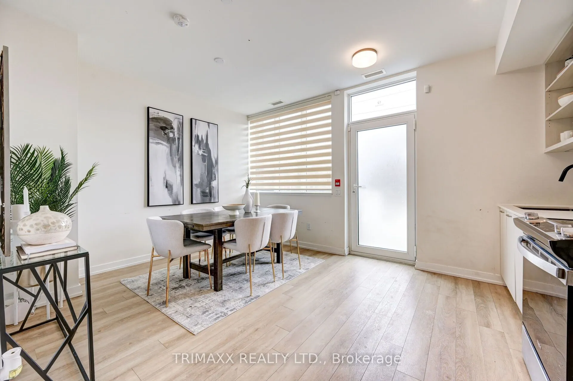 12 Symes Road, #102