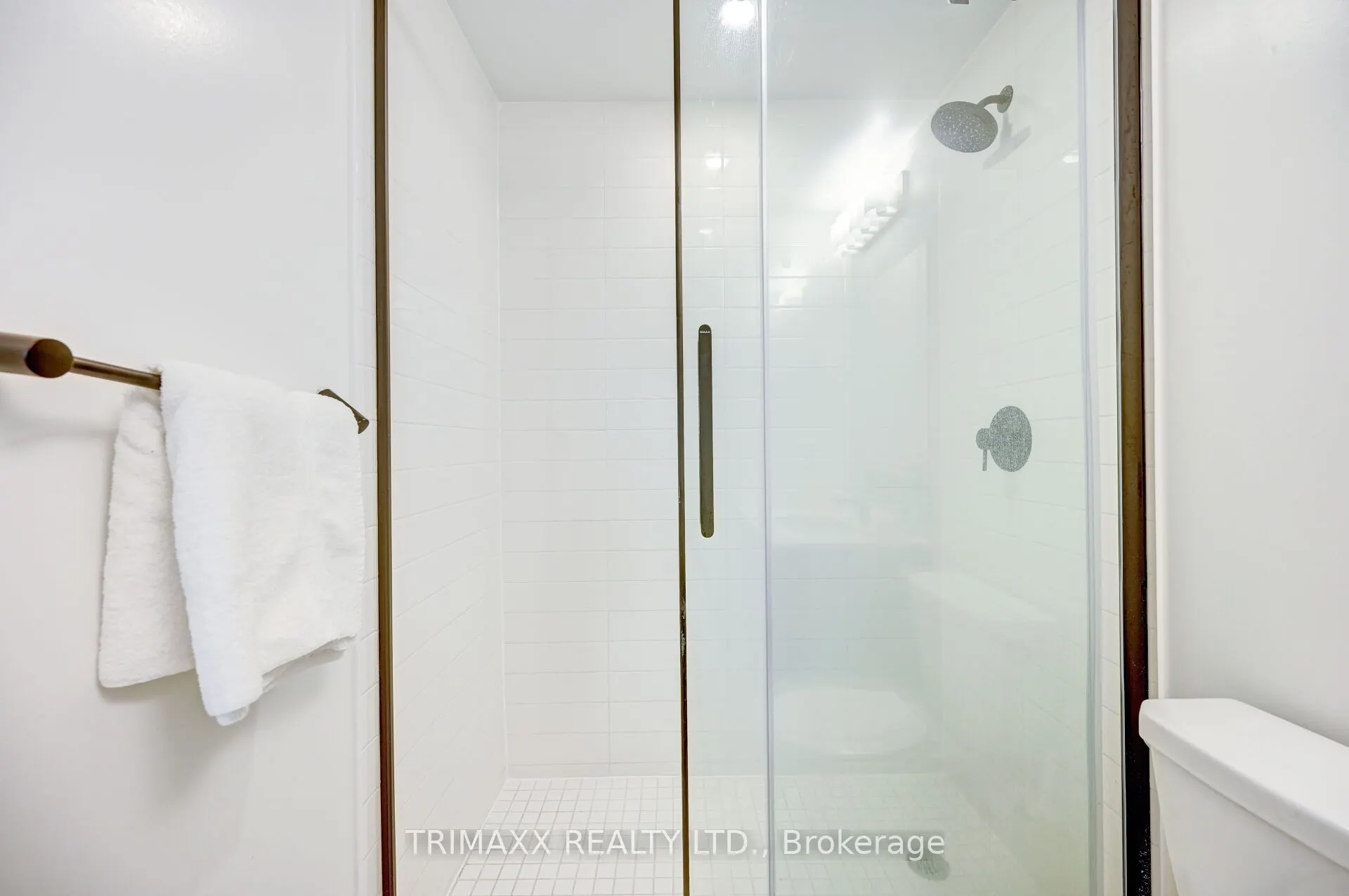 12 Symes Road, #102