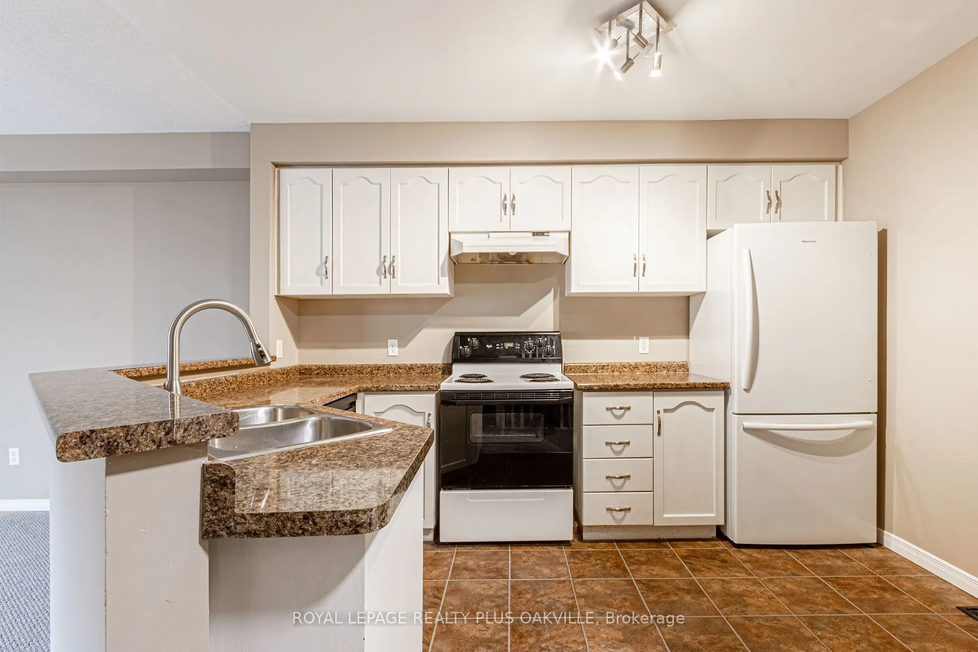 2025 Cleaver Avenue, #5