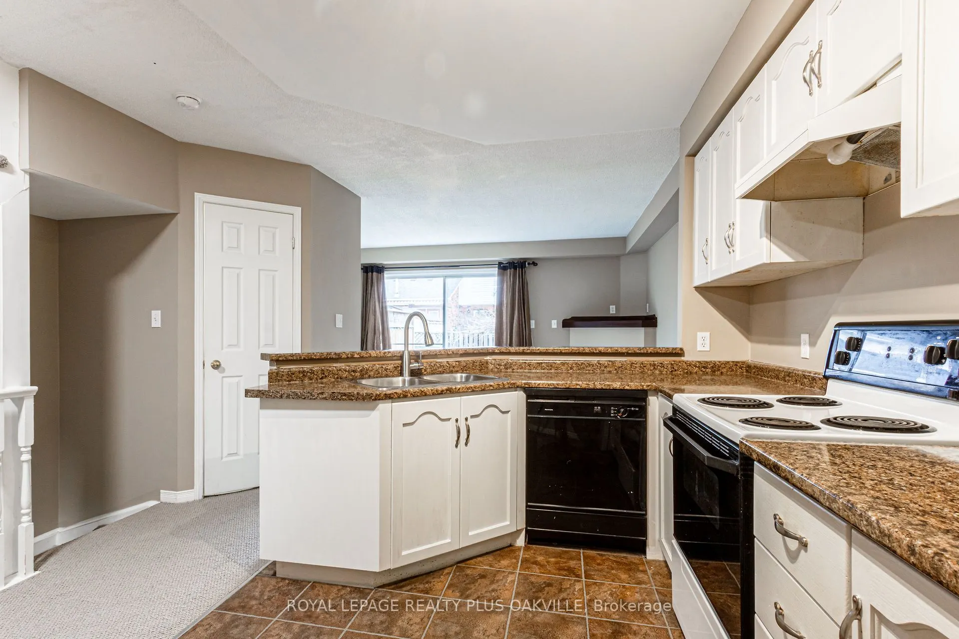 2025 Cleaver Avenue, #5