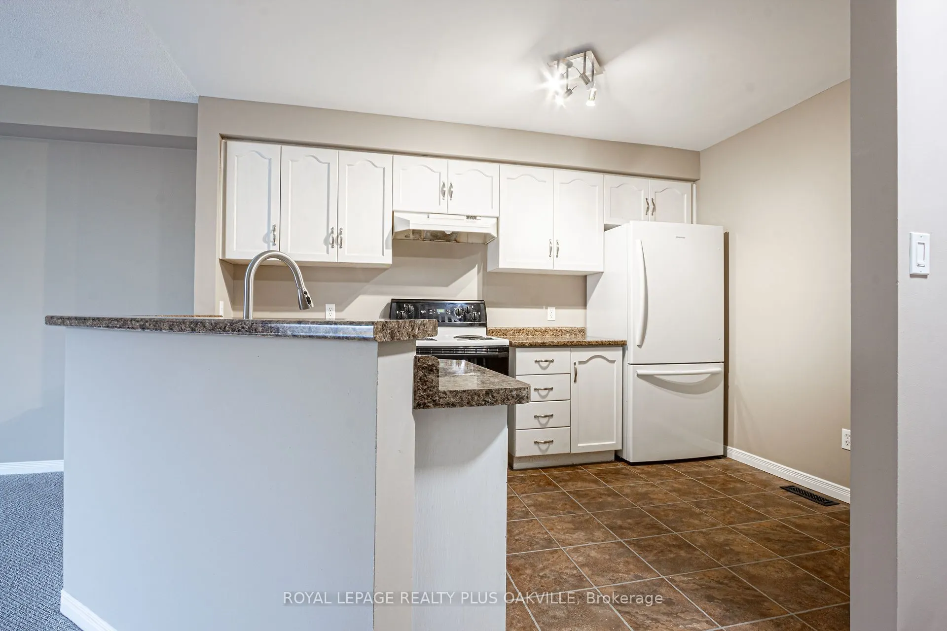 2025 Cleaver Avenue, #5