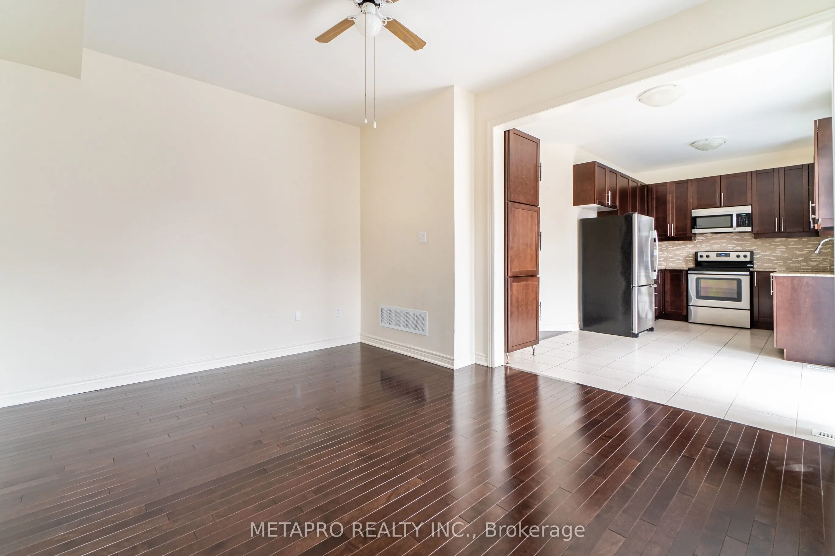 69 George Robinson Drive