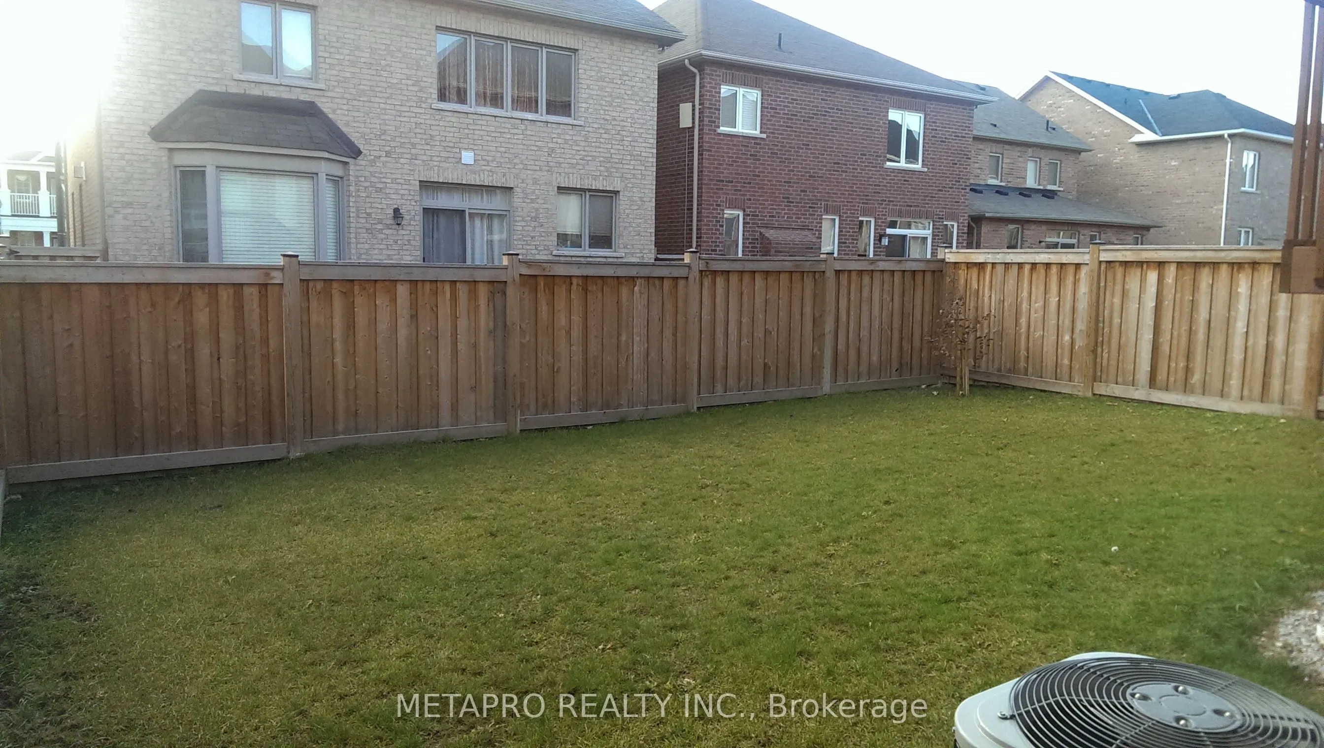 69 George Robinson Drive