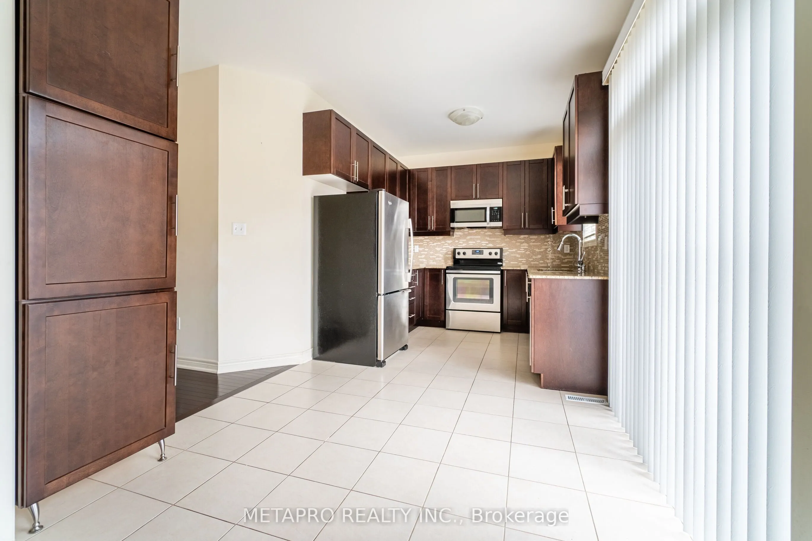 69 George Robinson Drive
