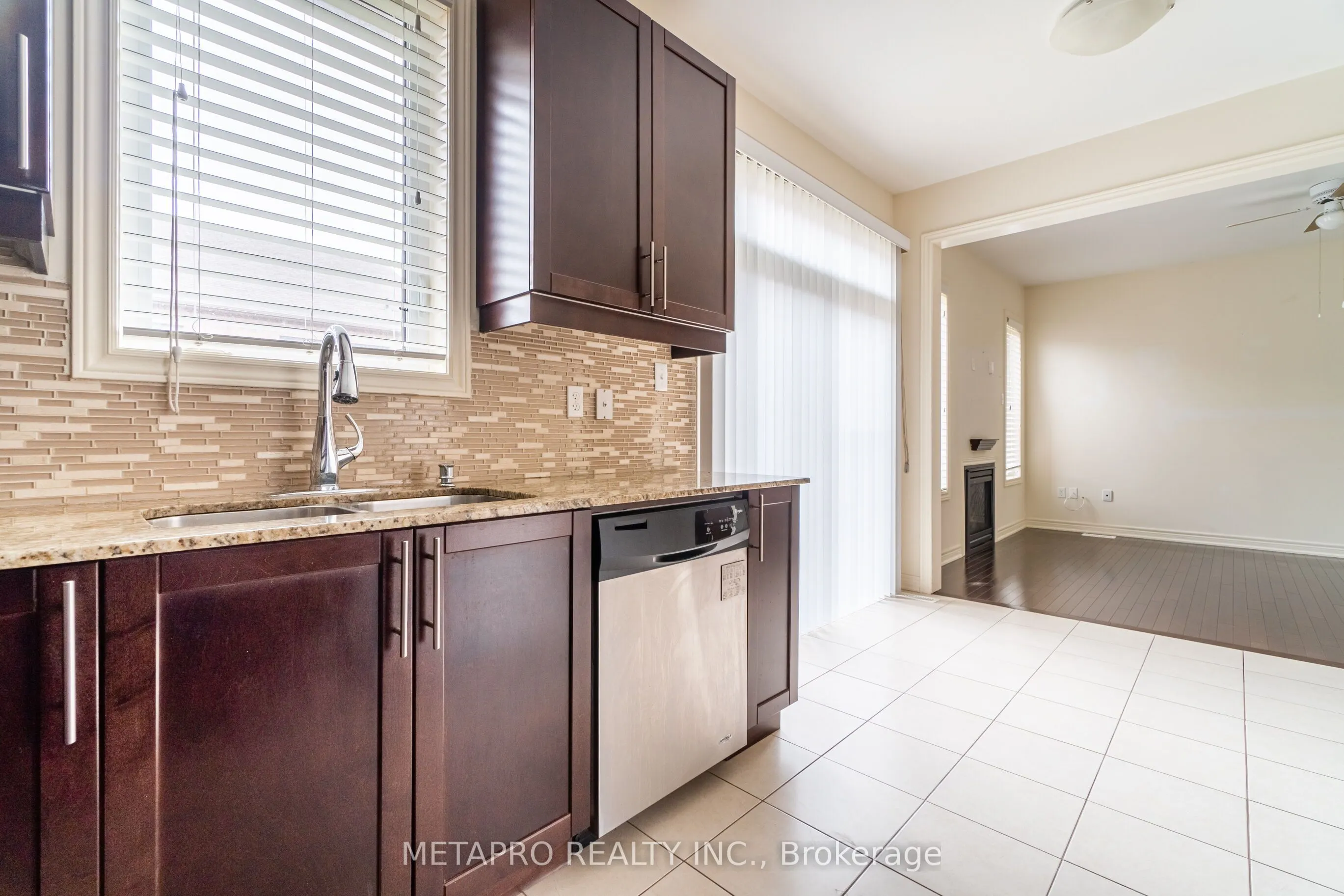 69 George Robinson Drive