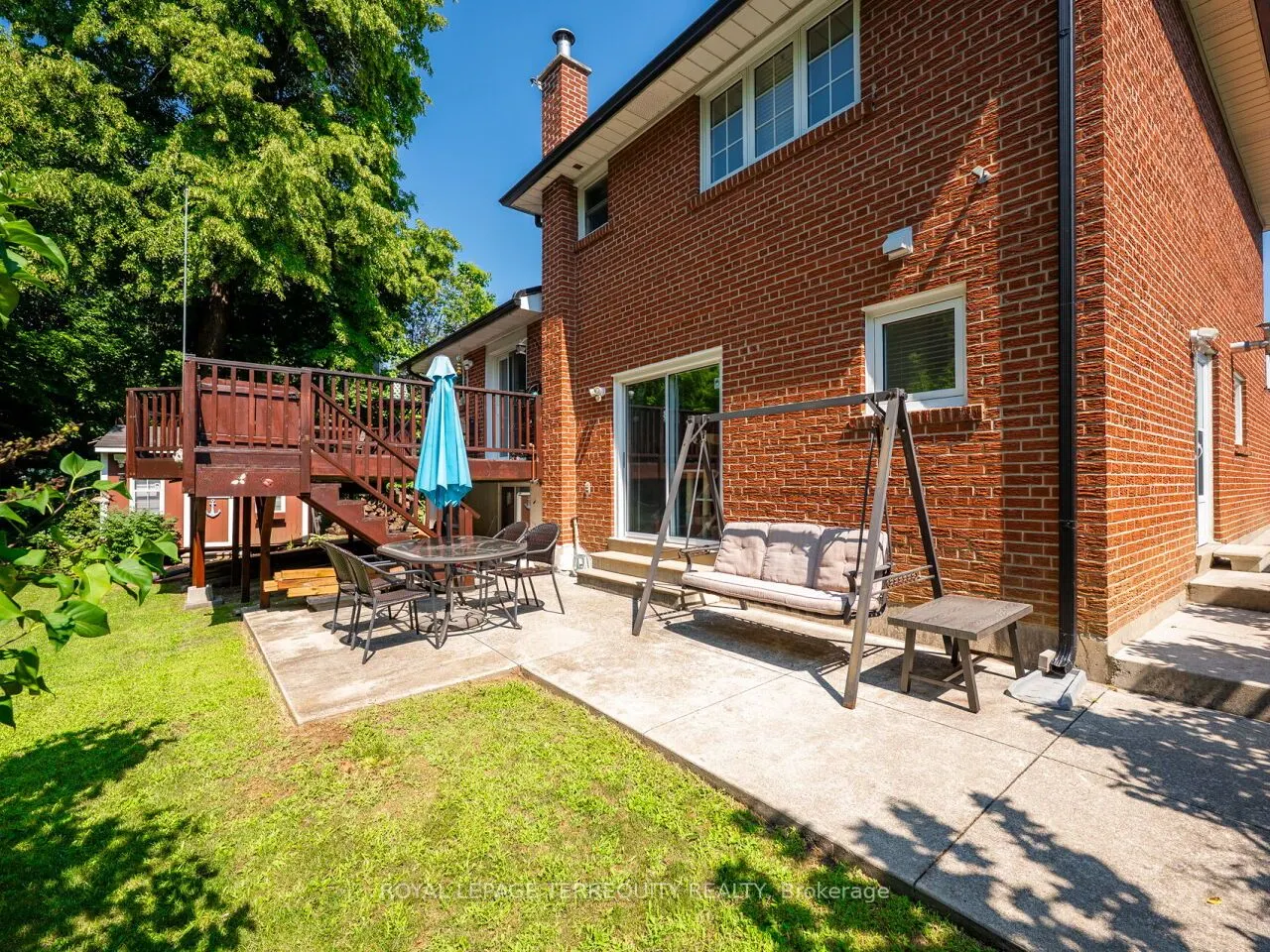 21 Pylon Place