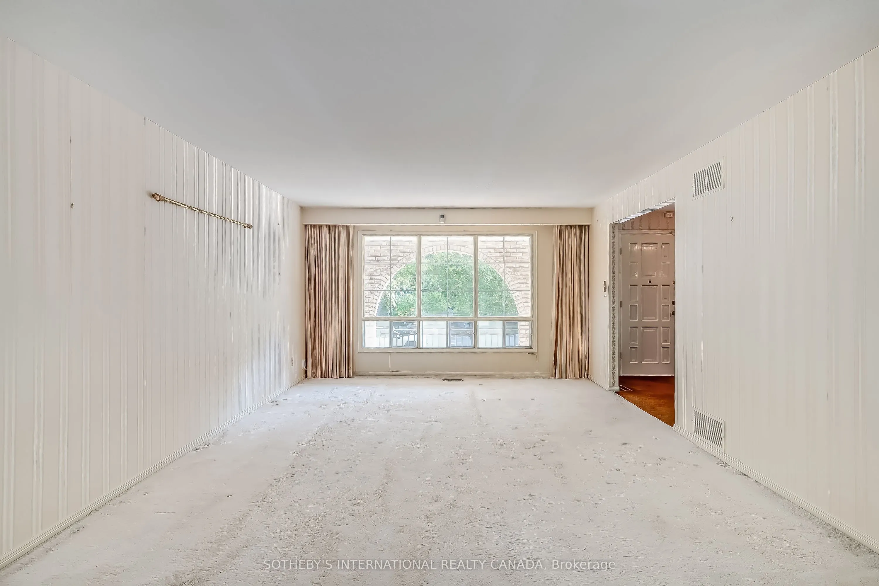 816 Bexhill Road