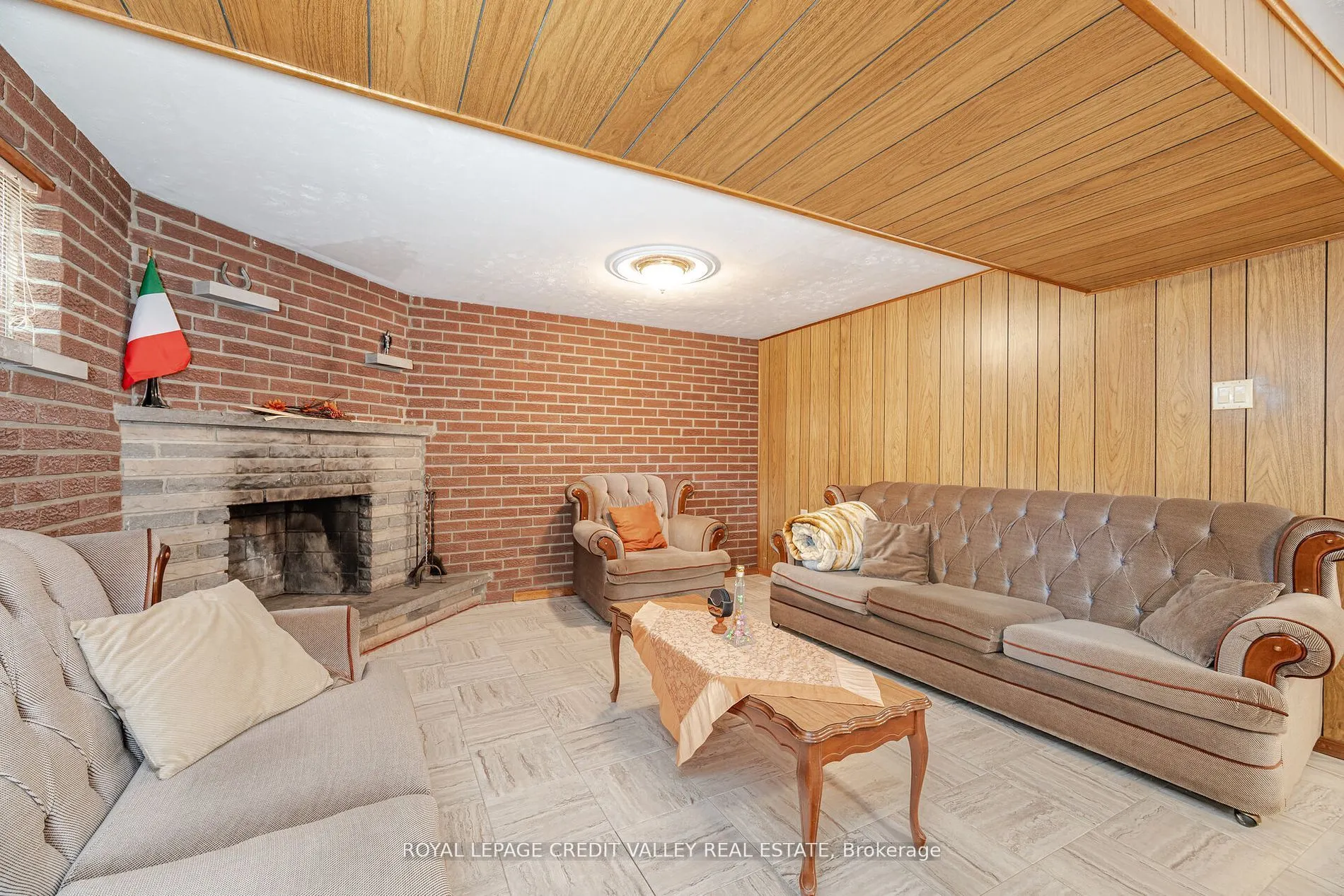 55 Shoreham Drive