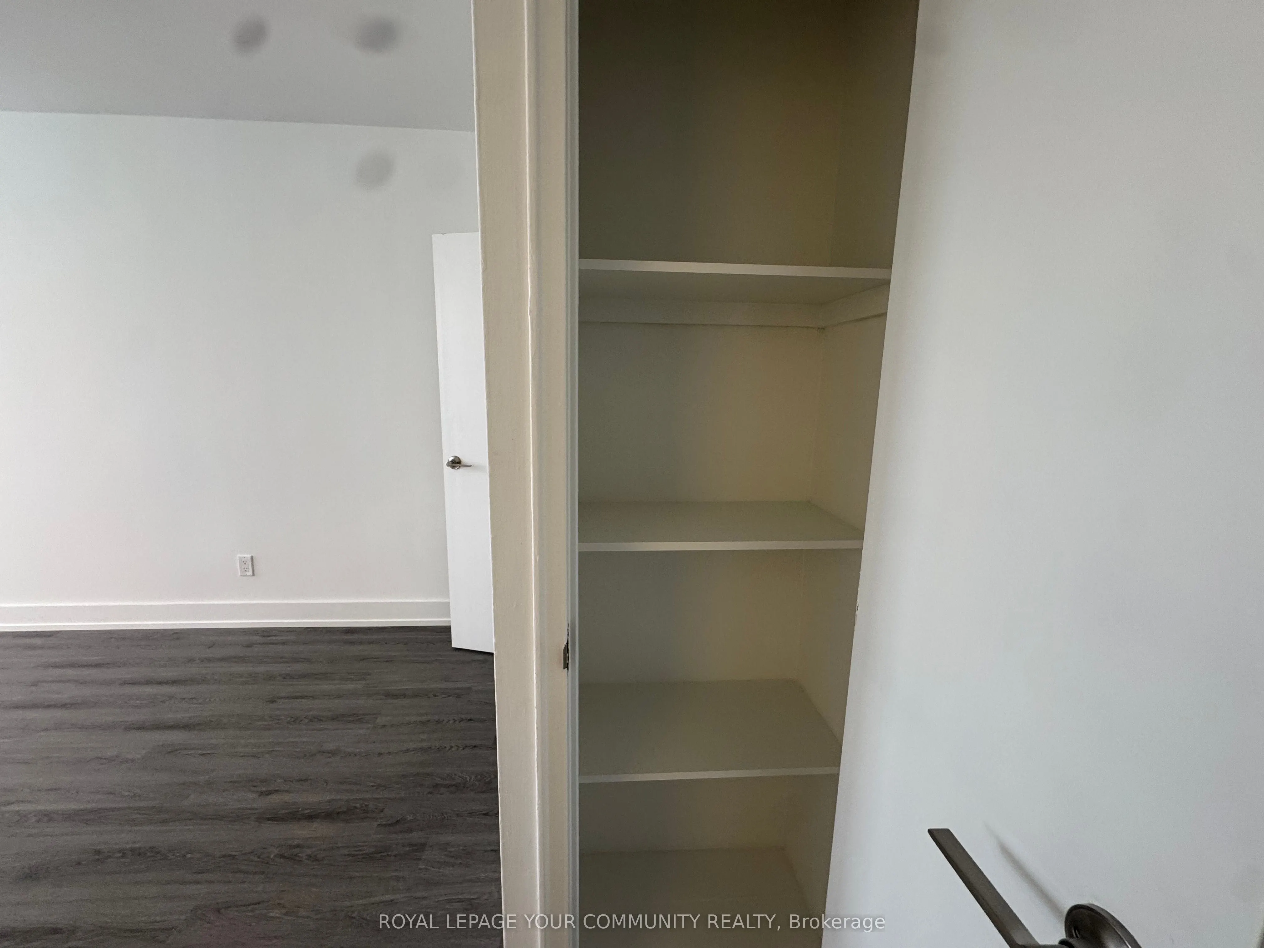 135 Tyndall Avenue, #0505