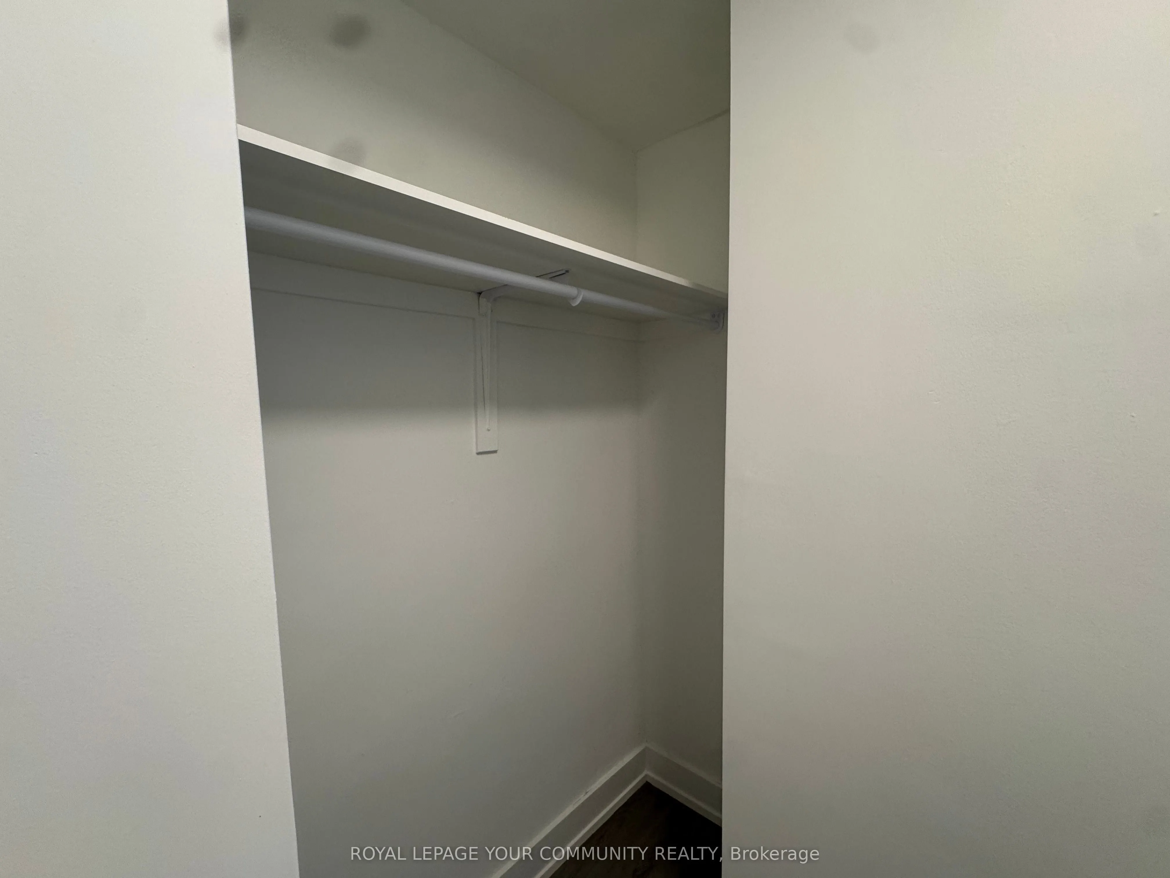 135 Tyndall Avenue, #0505