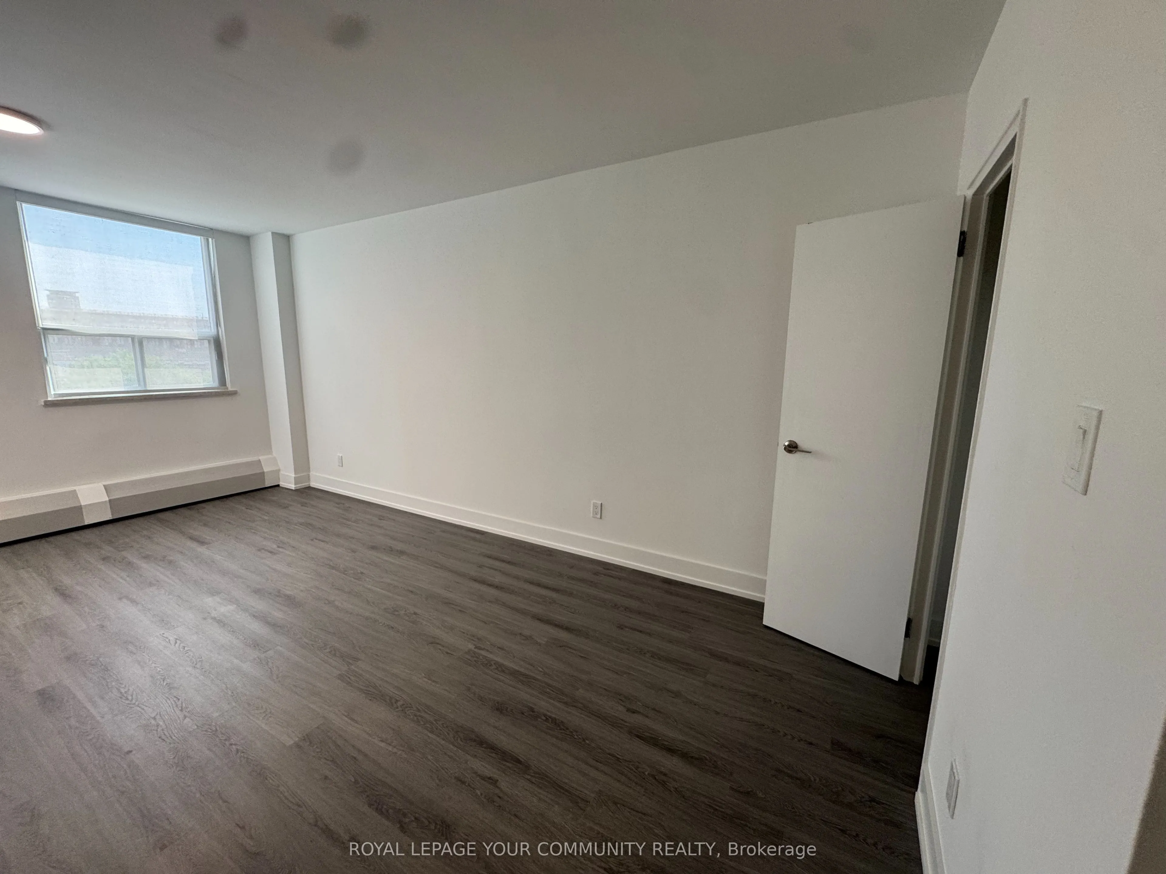 135 Tyndall Avenue, #0505