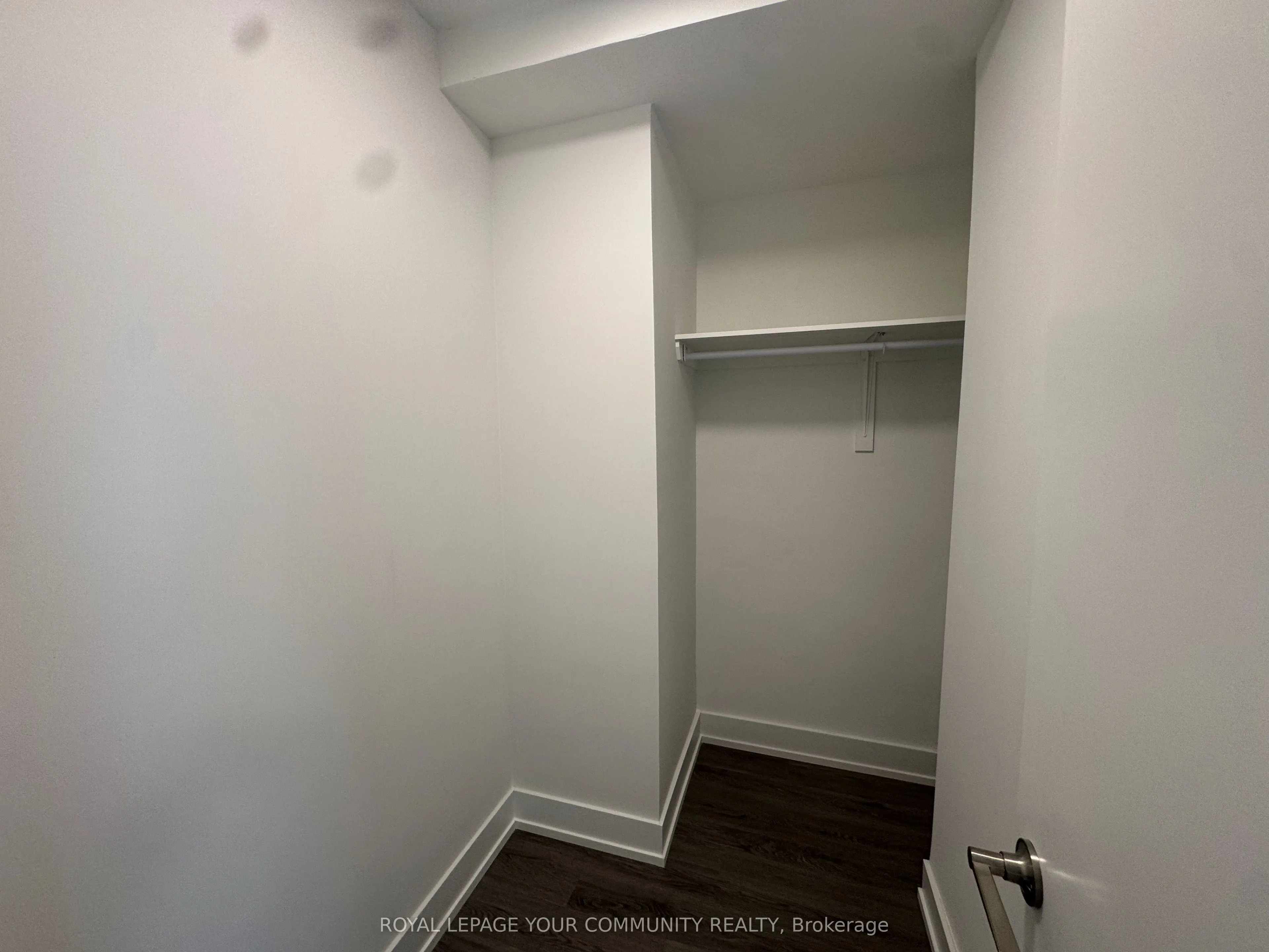 135 Tyndall Avenue, #0505