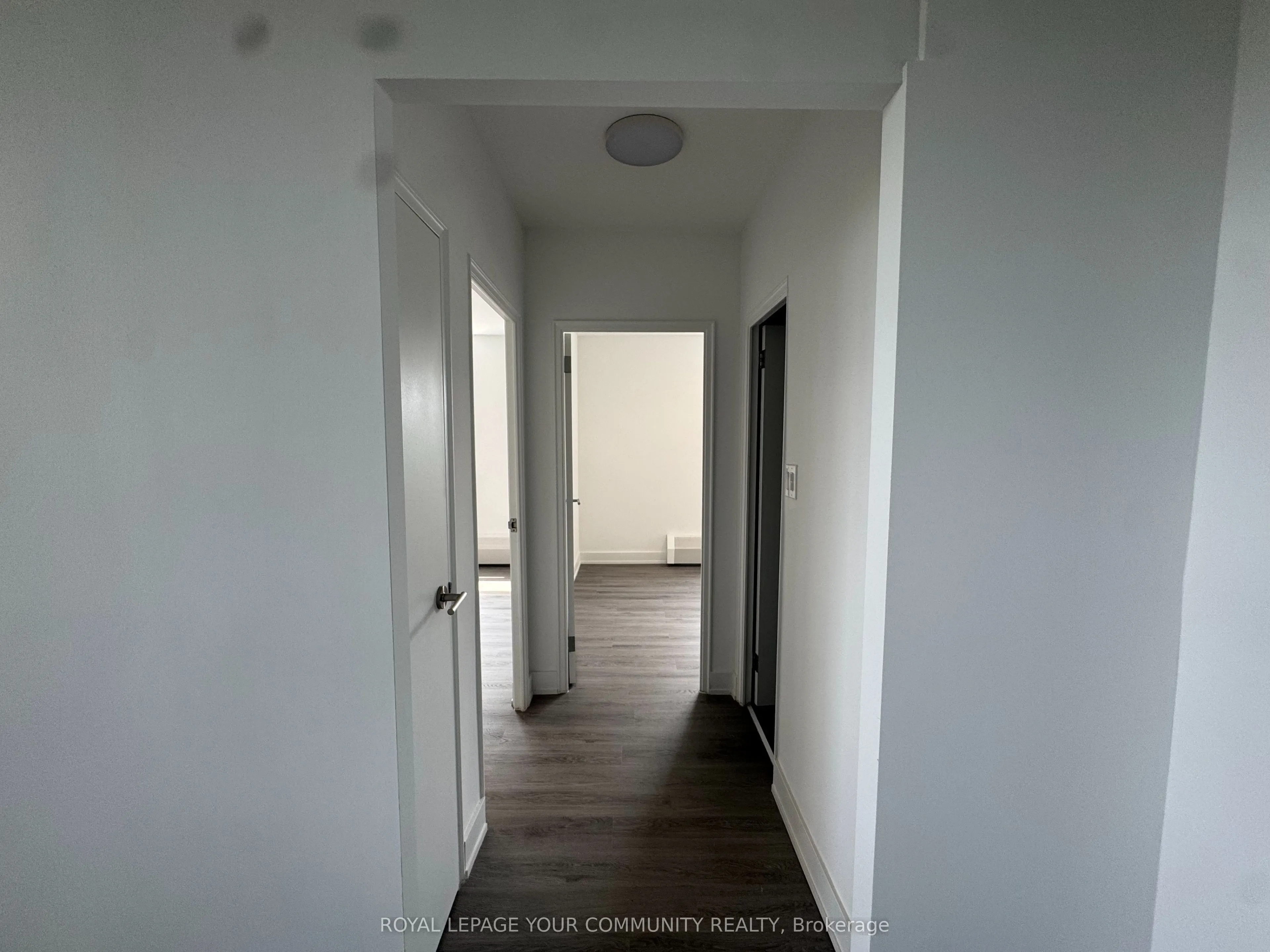 135 Tyndall Avenue, #0521