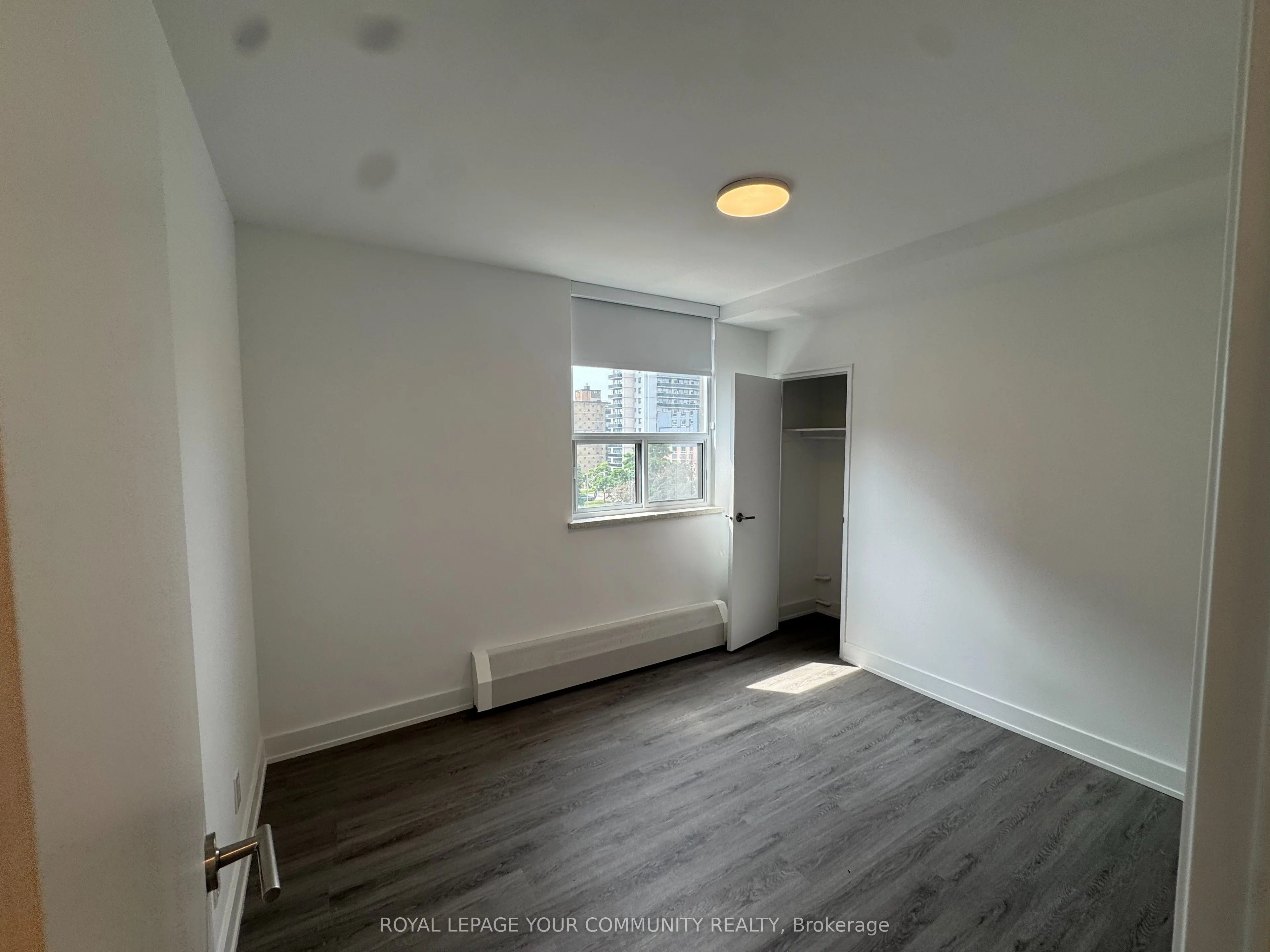 135 Tyndall Avenue, #0521