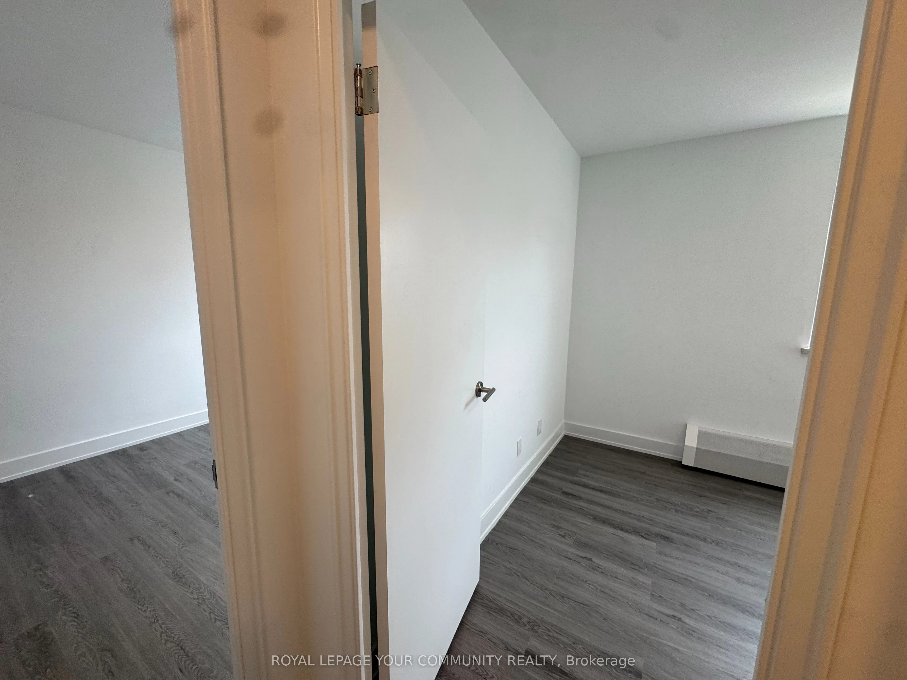 135 Tyndall Avenue, #0521