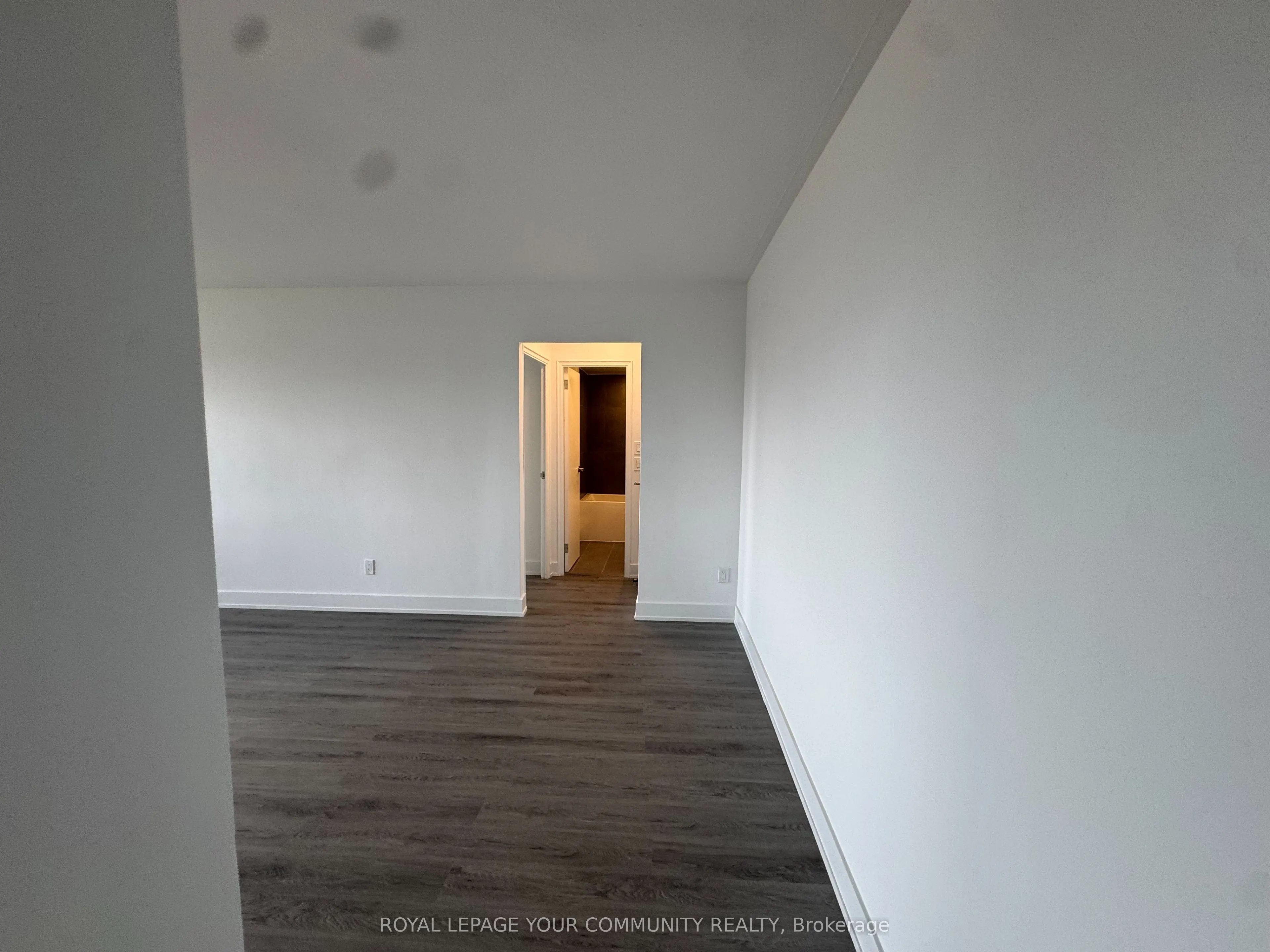 135 Tyndall Avenue, #0815