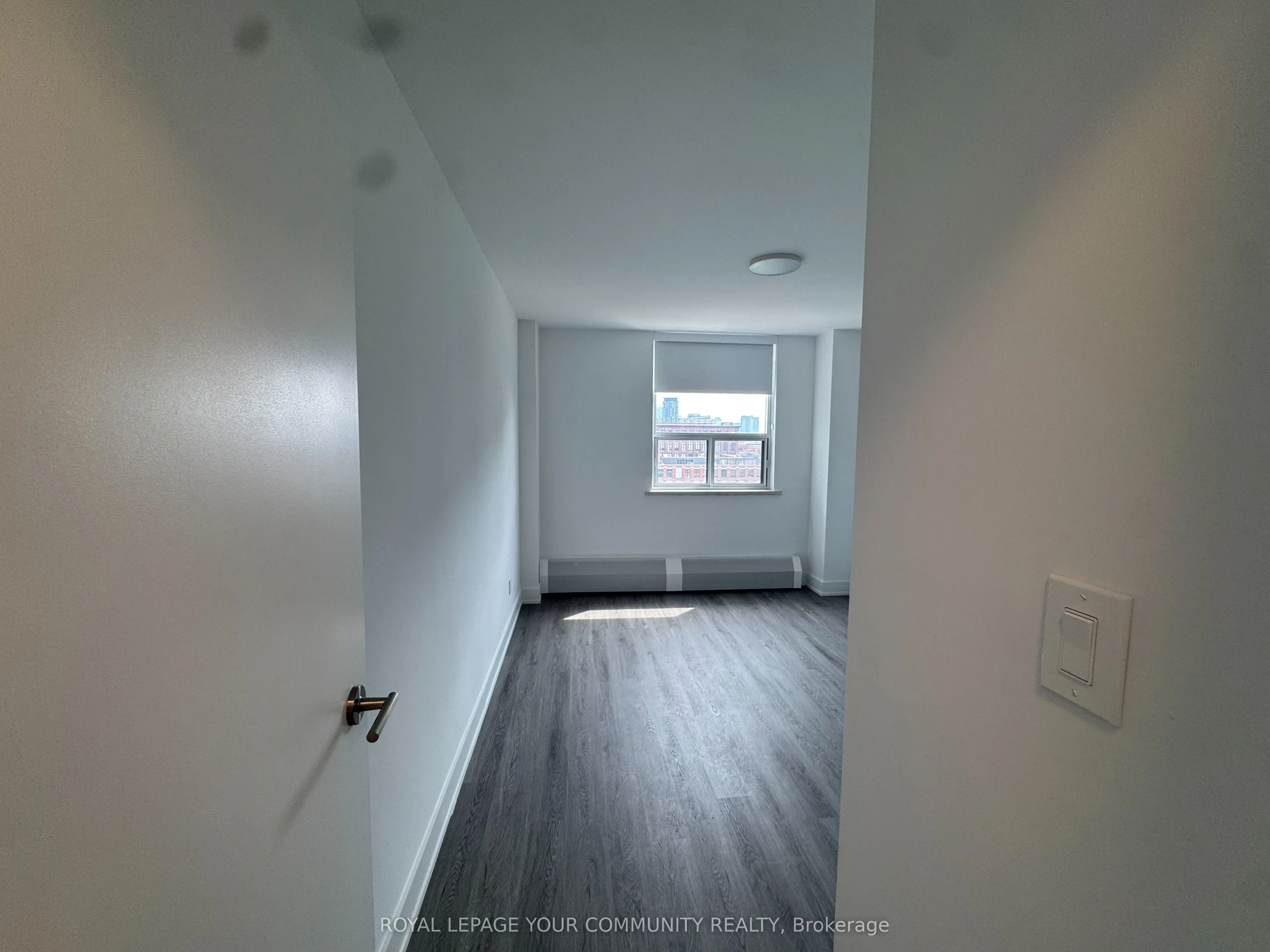 135 Tyndall Avenue, #0815