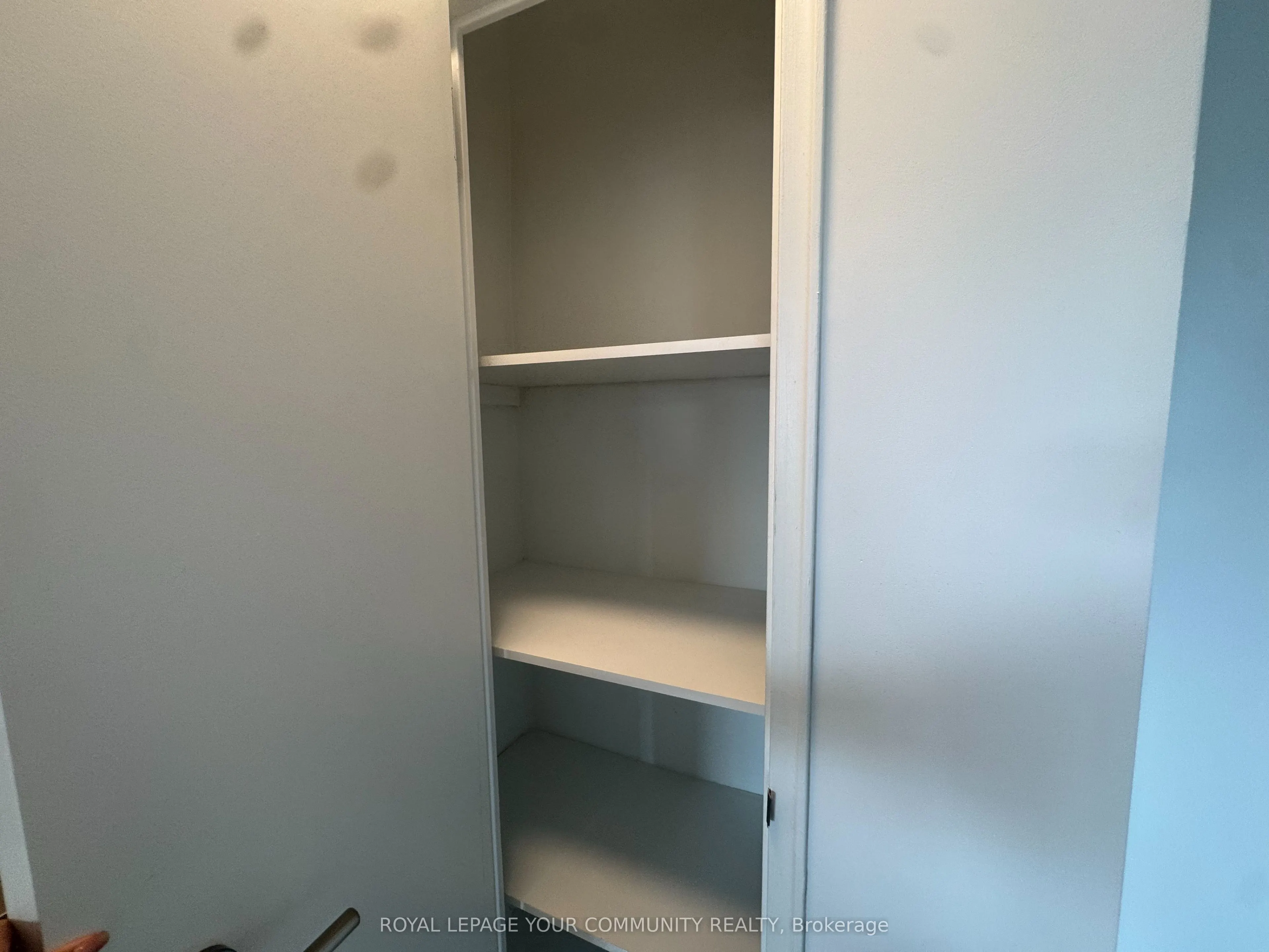 135 Tyndall Avenue, #0815