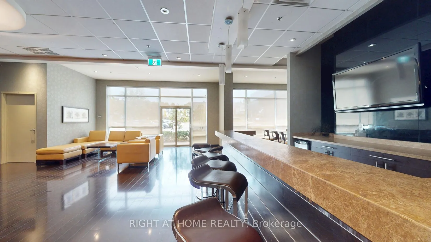 215 Queen Street E, #509