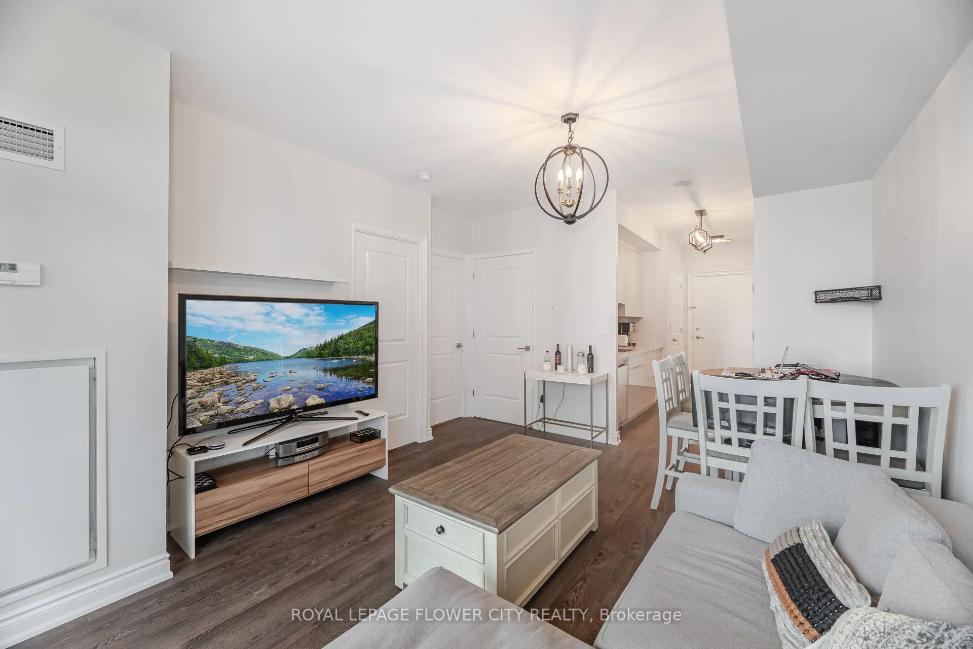 16 brookers Lane, #913
